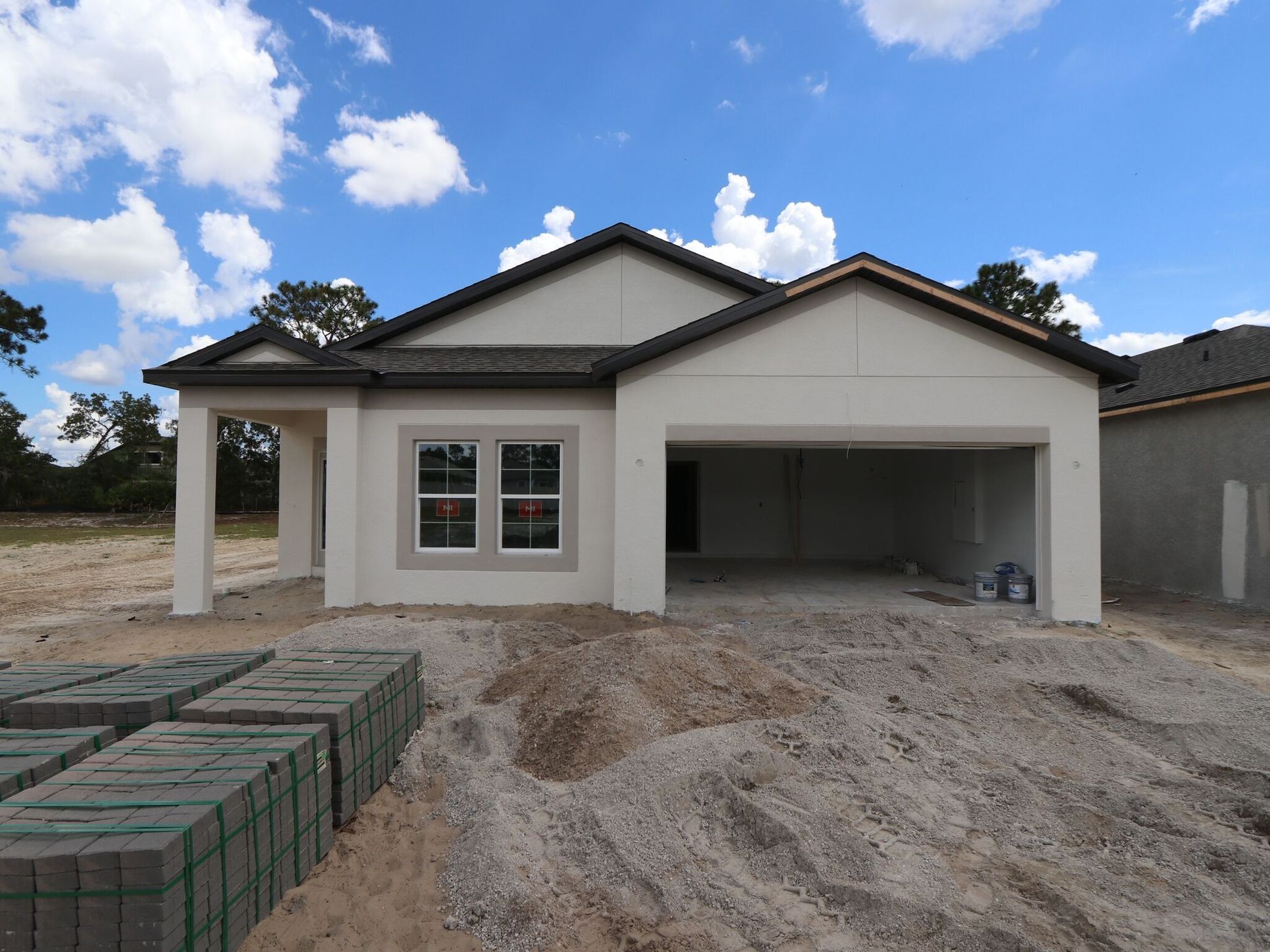 Front Exterior:Front Exterior