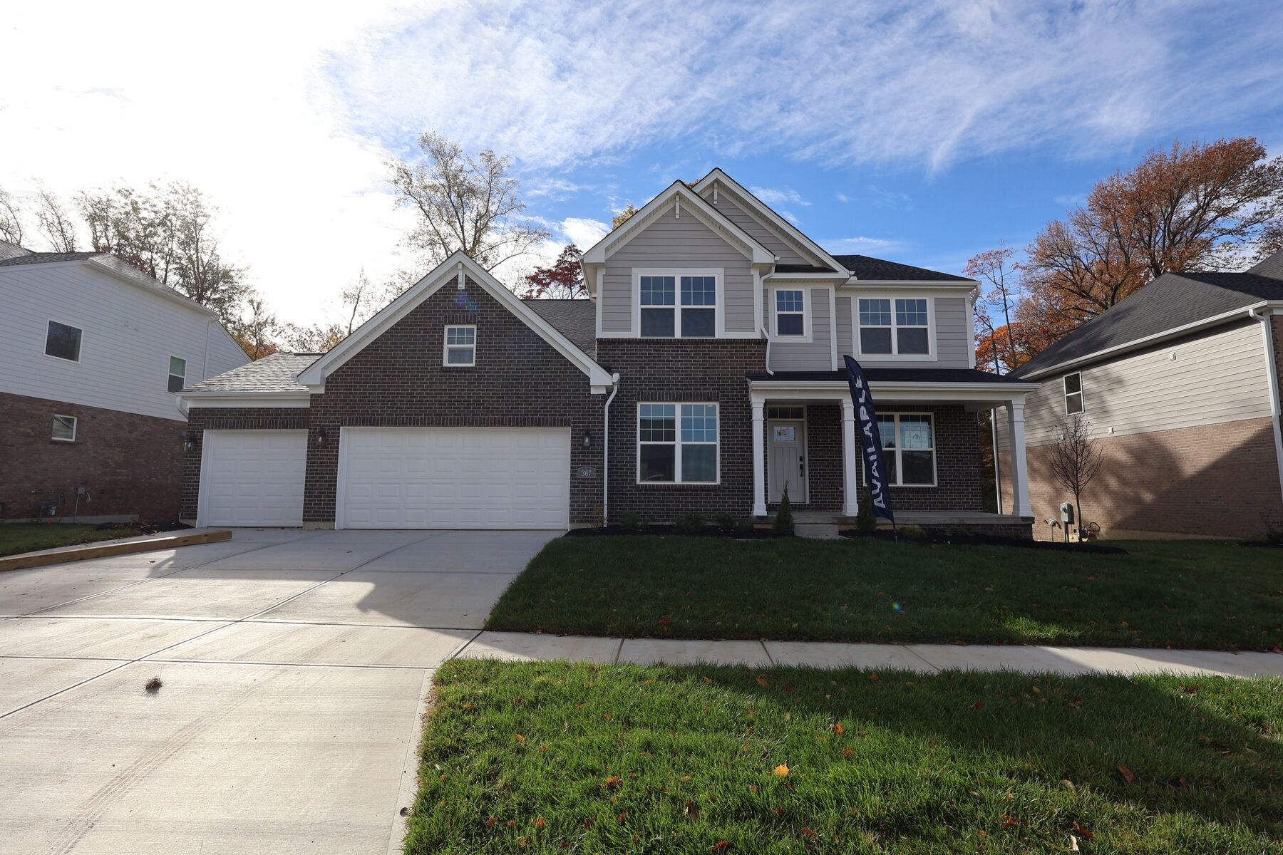 Front Exterior:Front Exterior