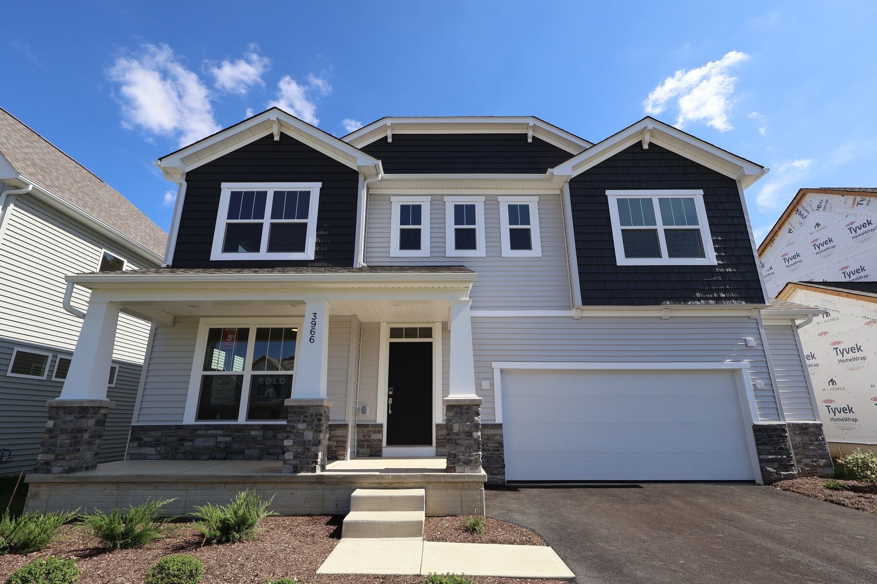 Front Exterior:Front Exterior