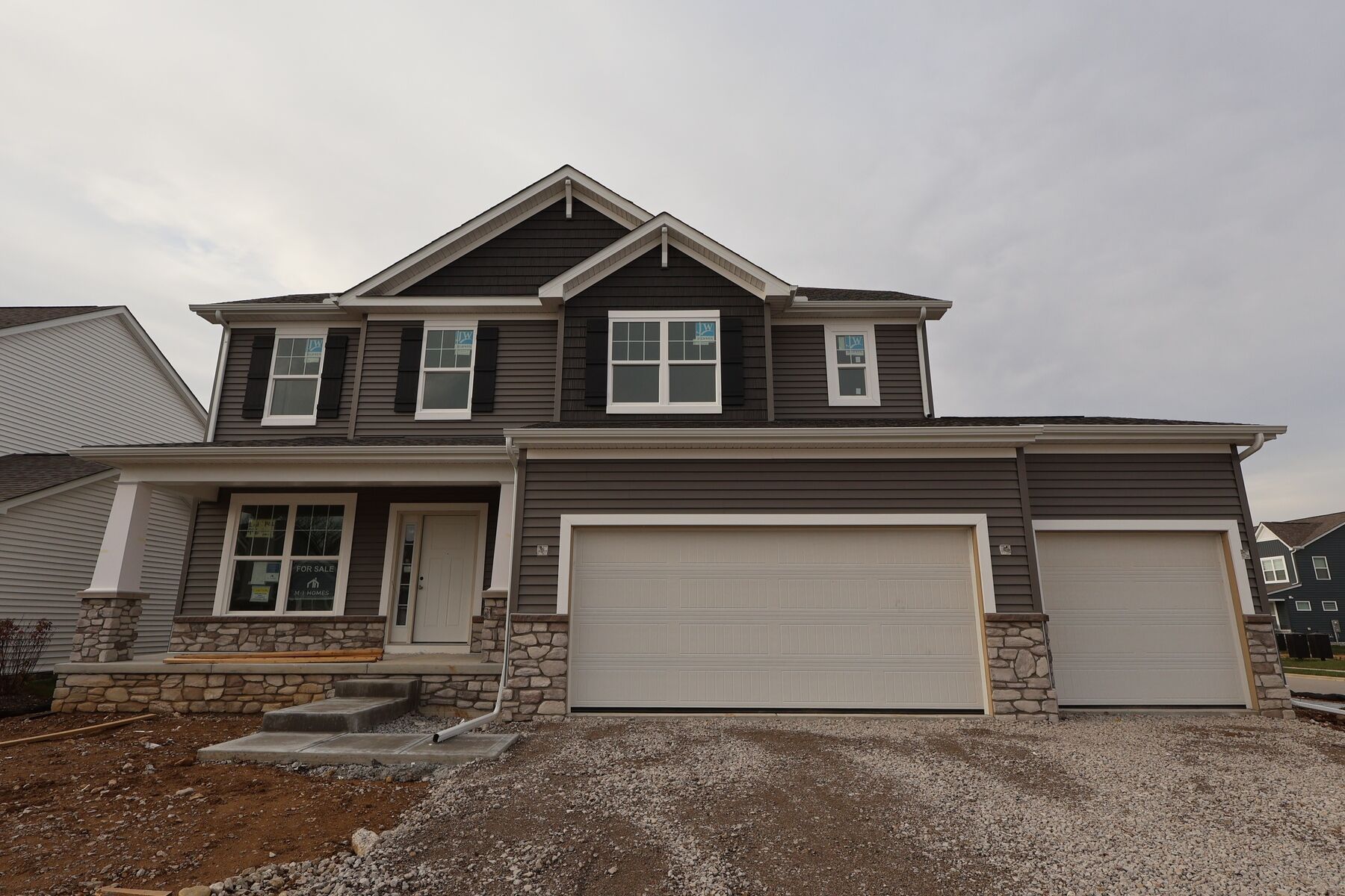 Front Exterior:Front Exterior