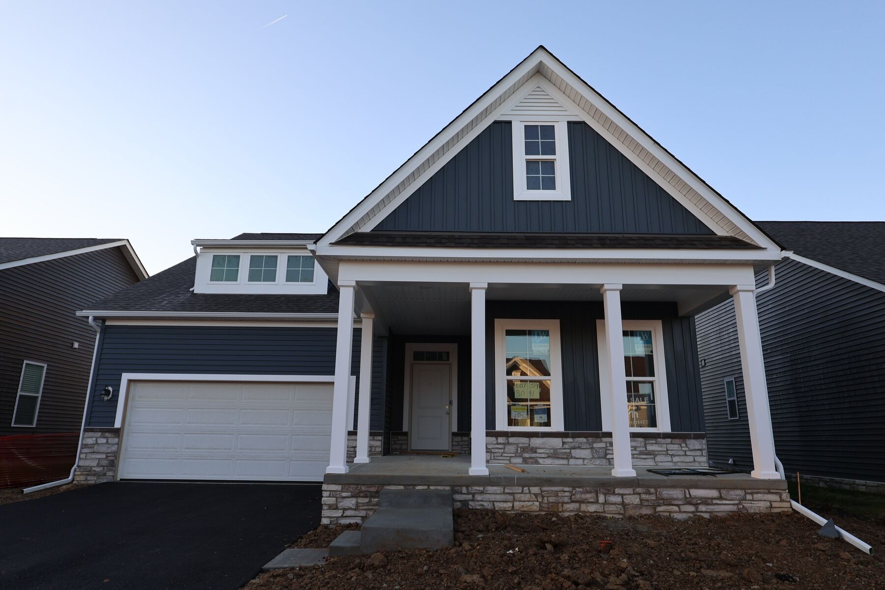 Front Exterior:Front Exterior