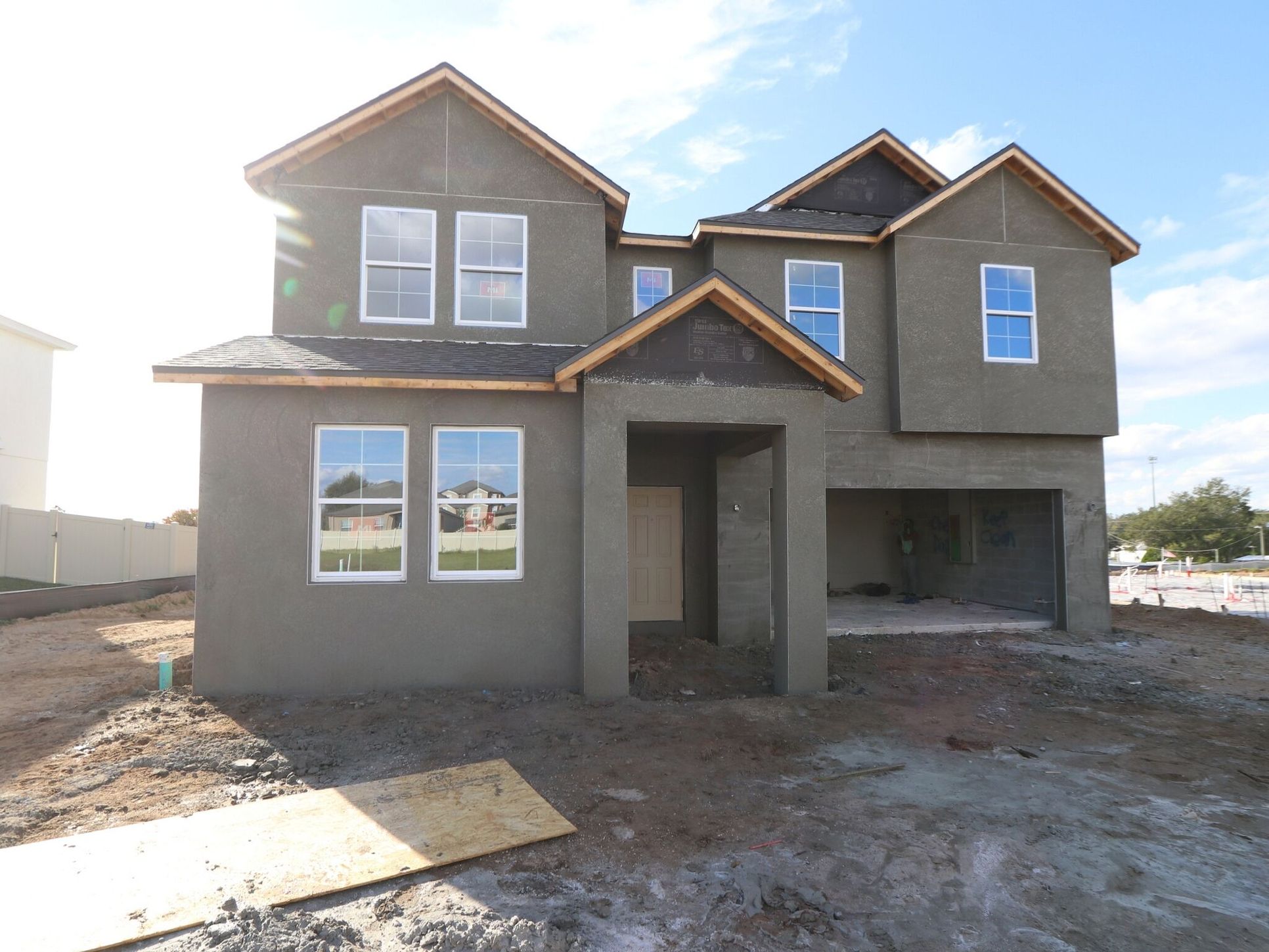 Front Exterior:Front Exterior