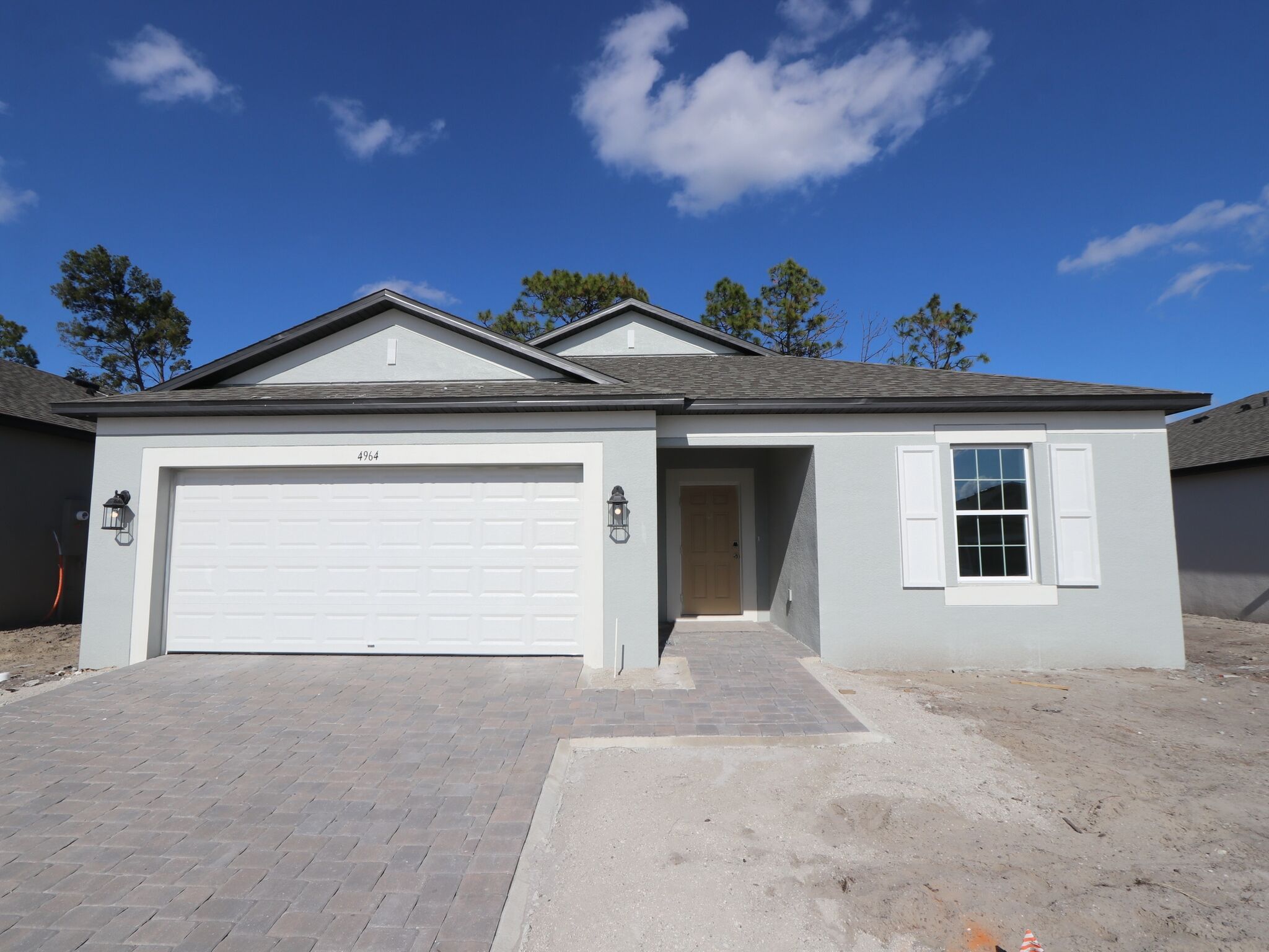 Front Exterior:Front Exterior