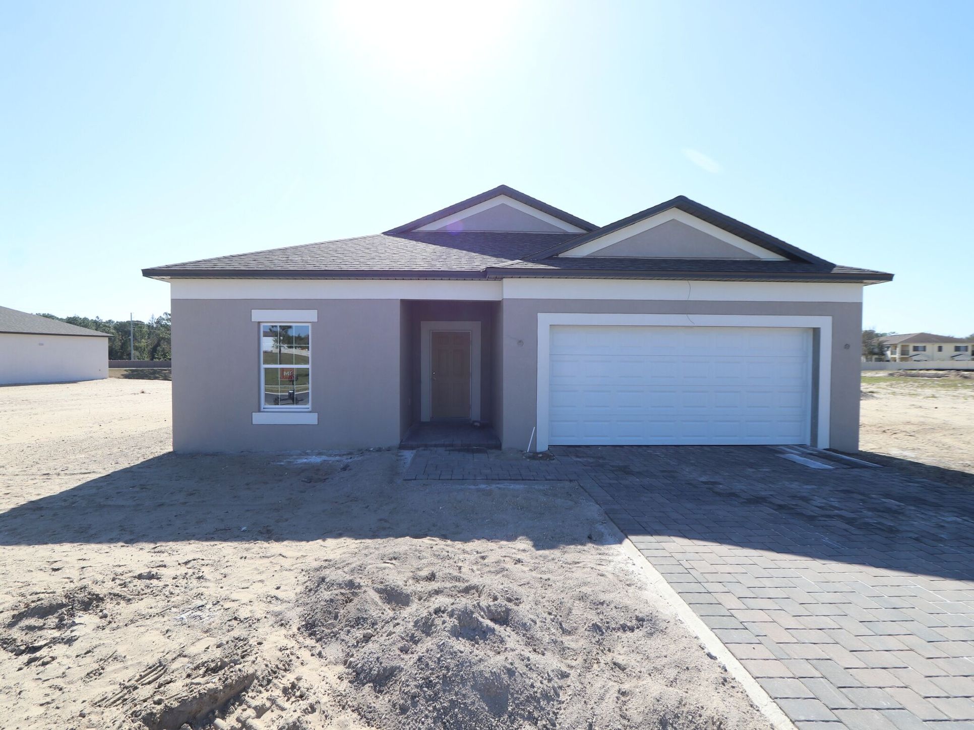 Front Exterior:Front Exterior