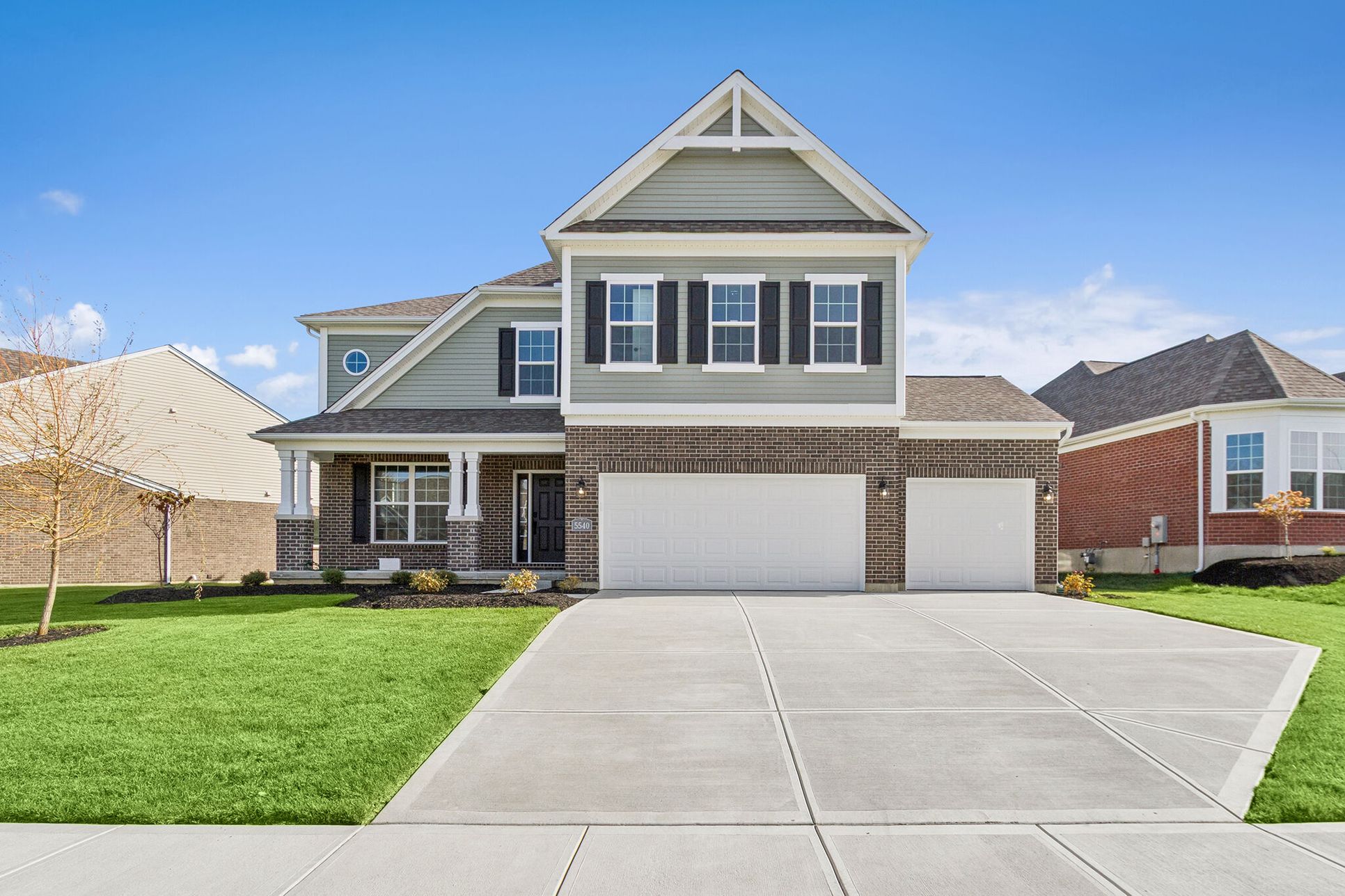 Front Exterior:Front Exterior