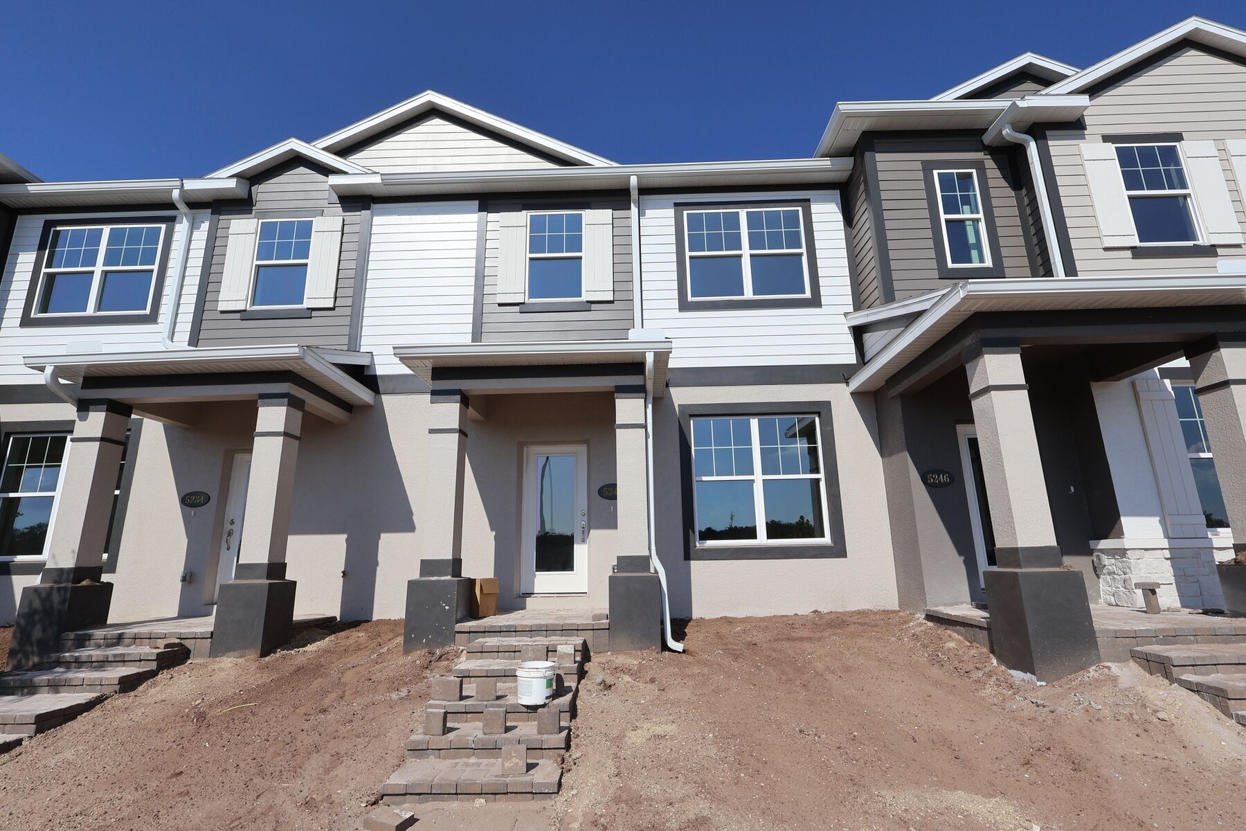 Front Exterior:Front Exterior