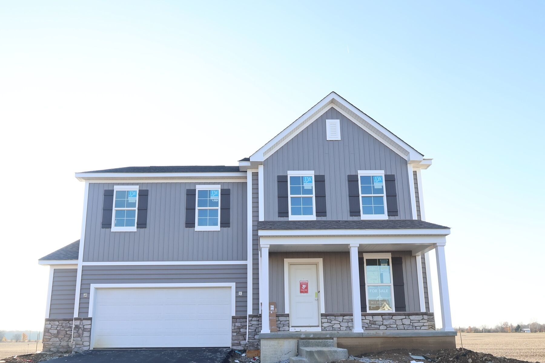 Front Exterior:Front Exterior