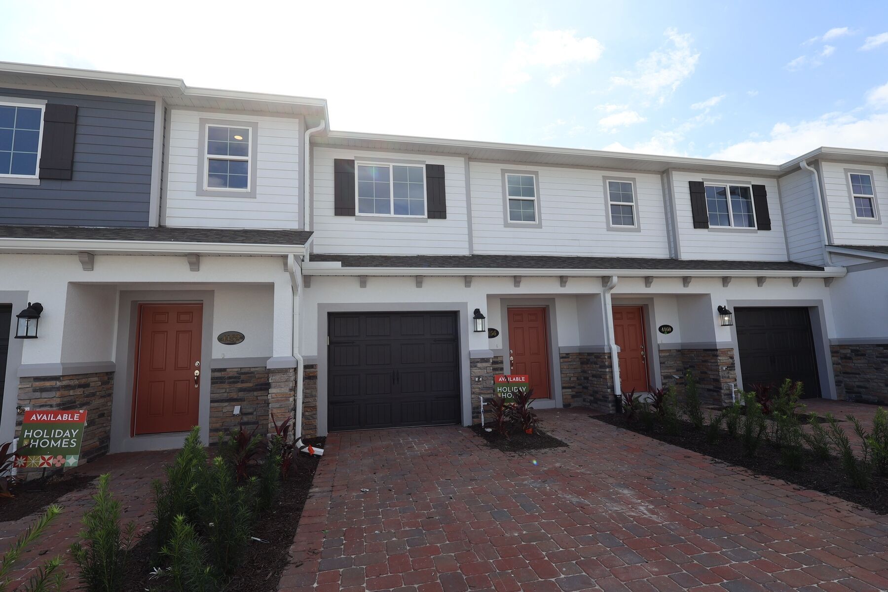 Front Exterior:Front Exterior