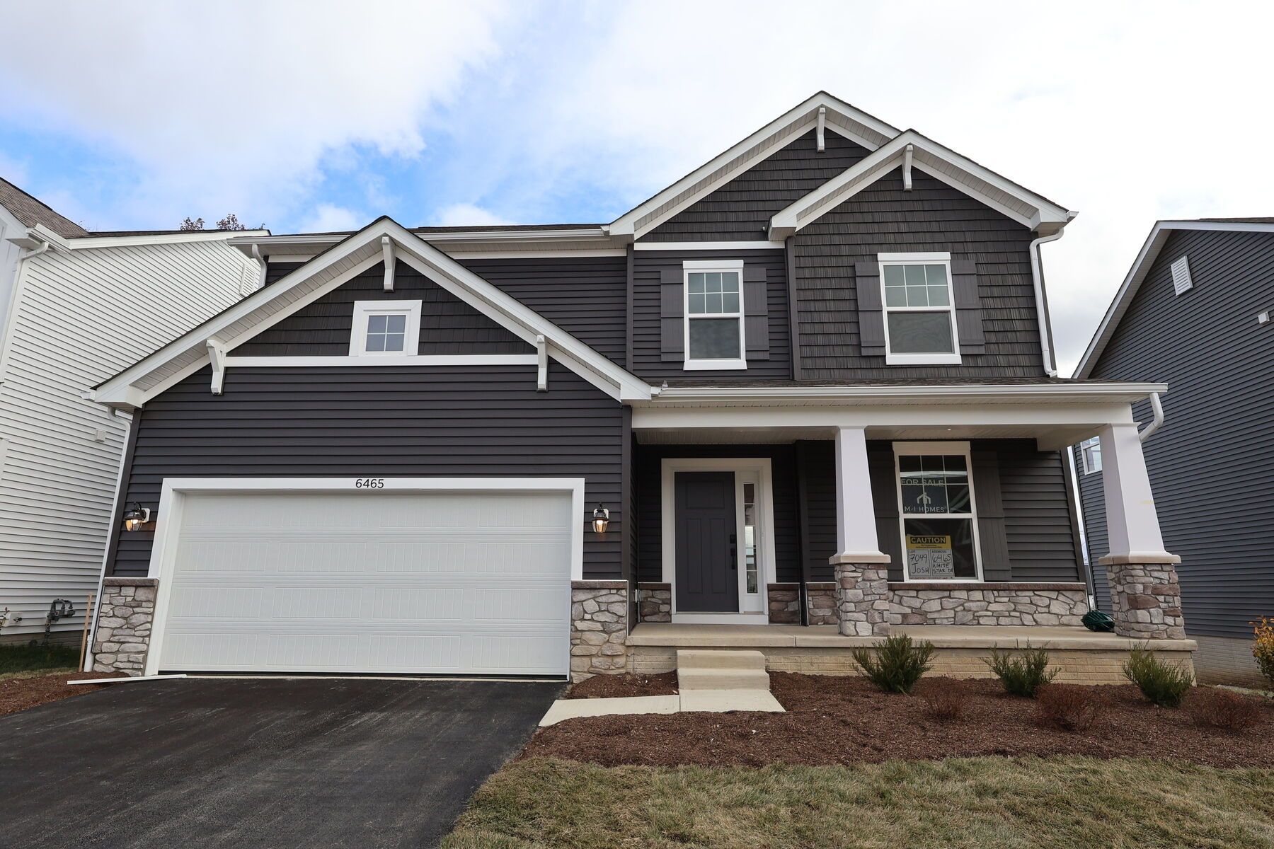 Front Exterior:Front Exterior