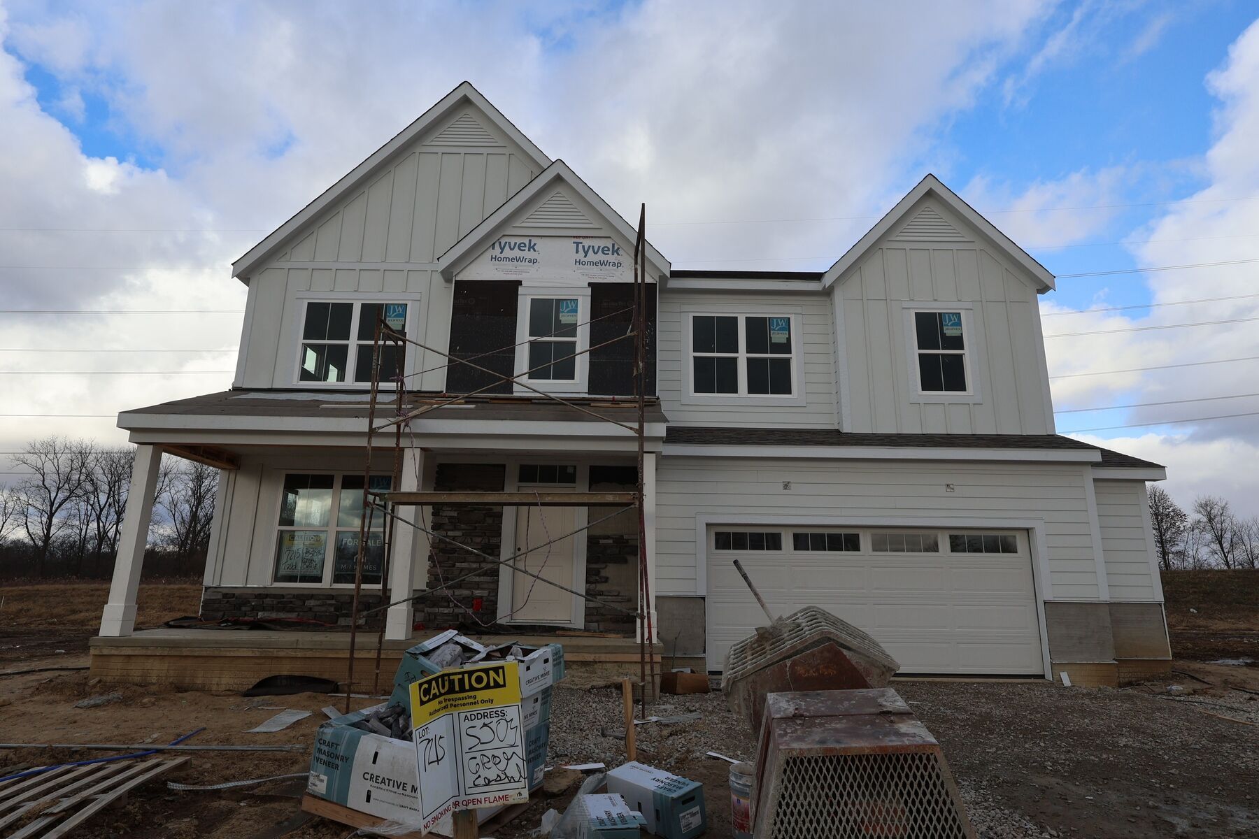 Front Exterior:Front Exterior