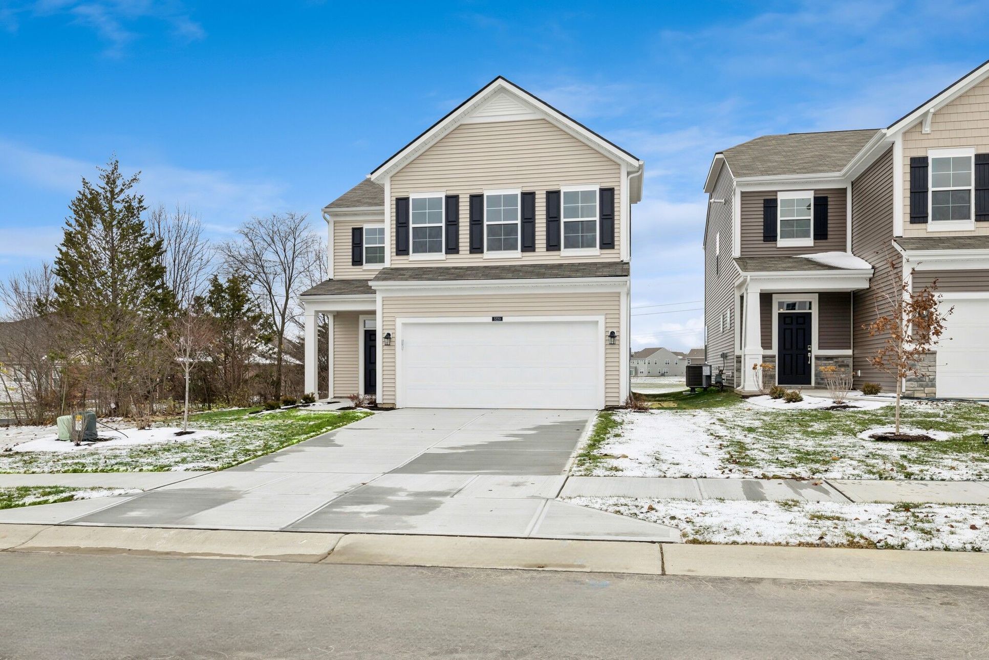 Front Exterior:Front Exterior