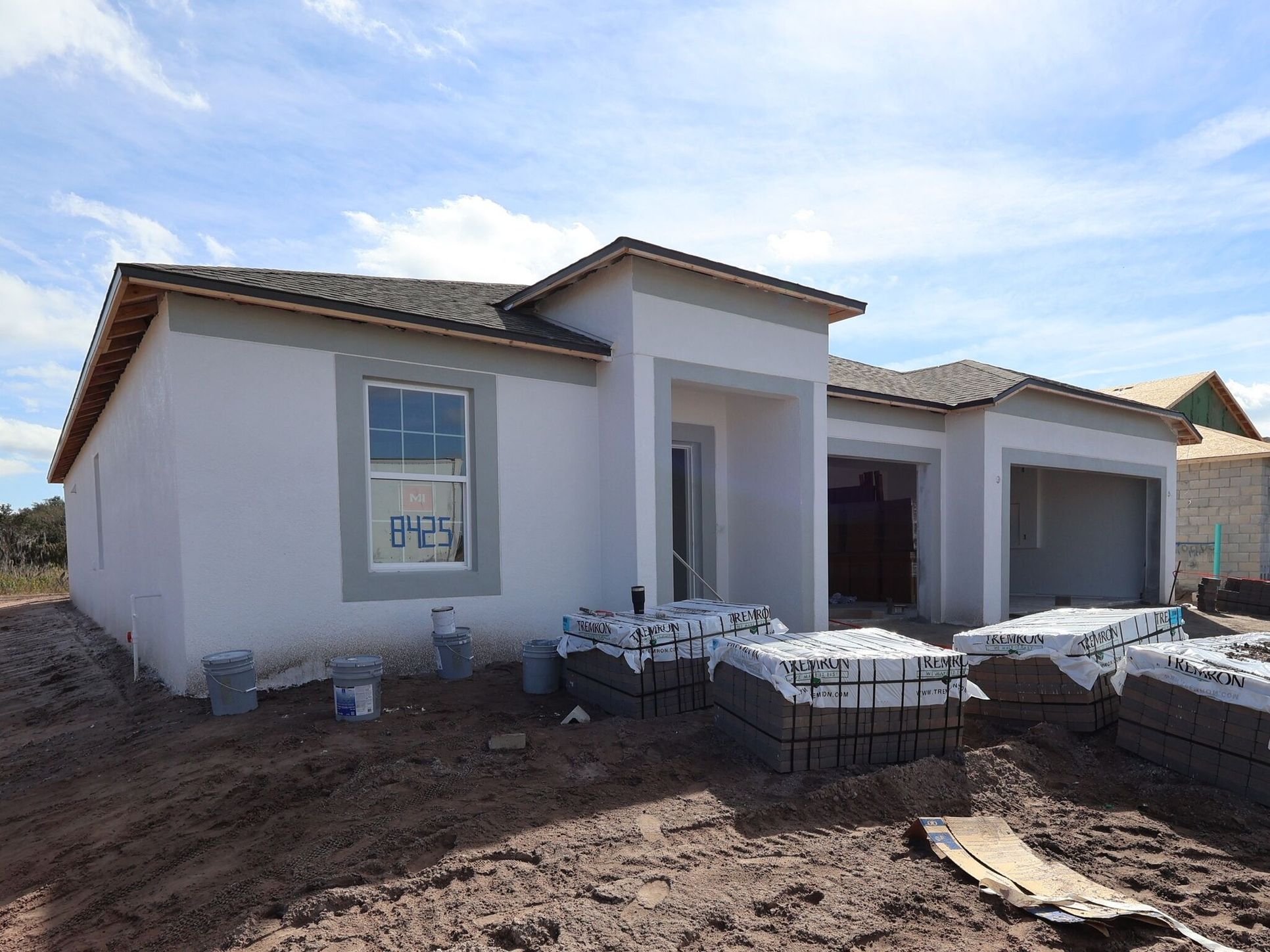 Front Exterior:Front Exterior