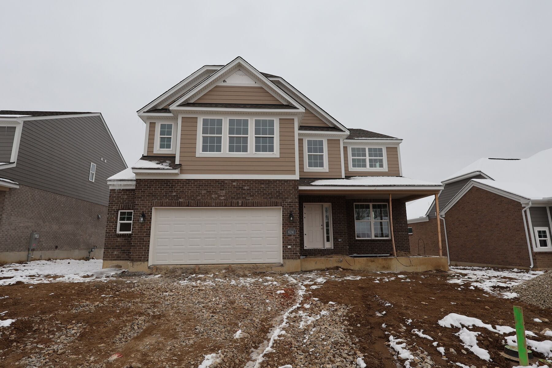 Front Exterior:Front Exterior