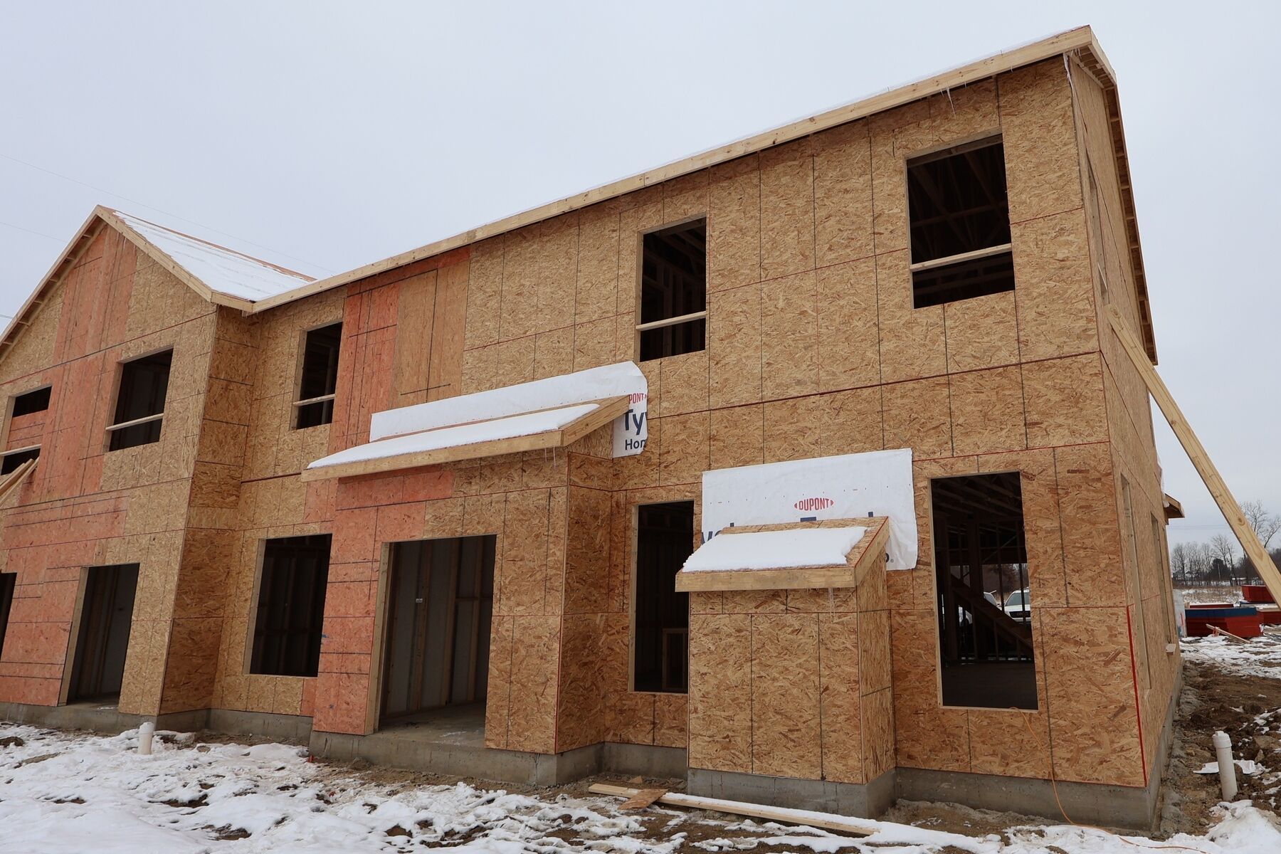 Back Exterior:Back Exterior