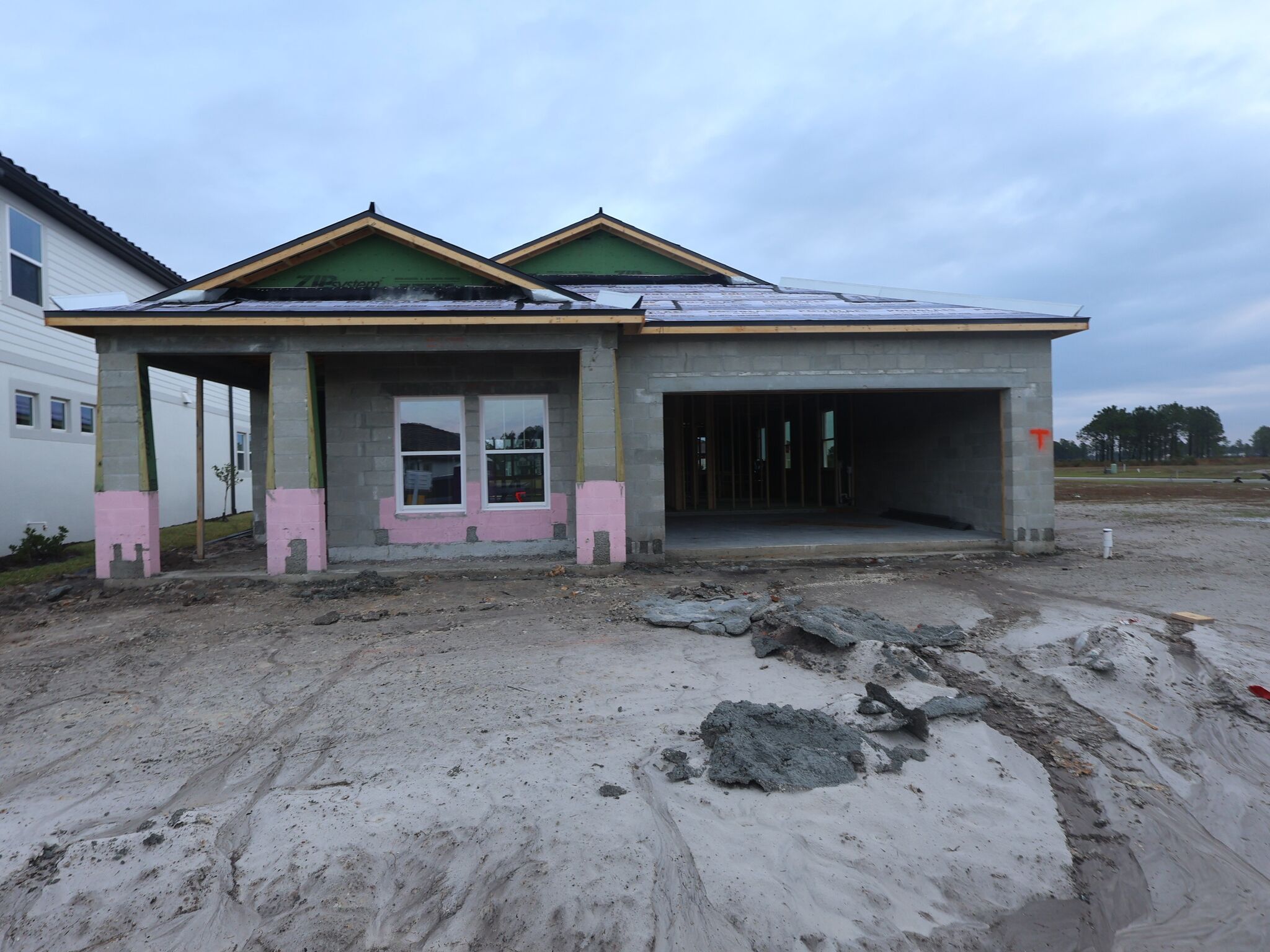 Front Exterior:Front Exterior