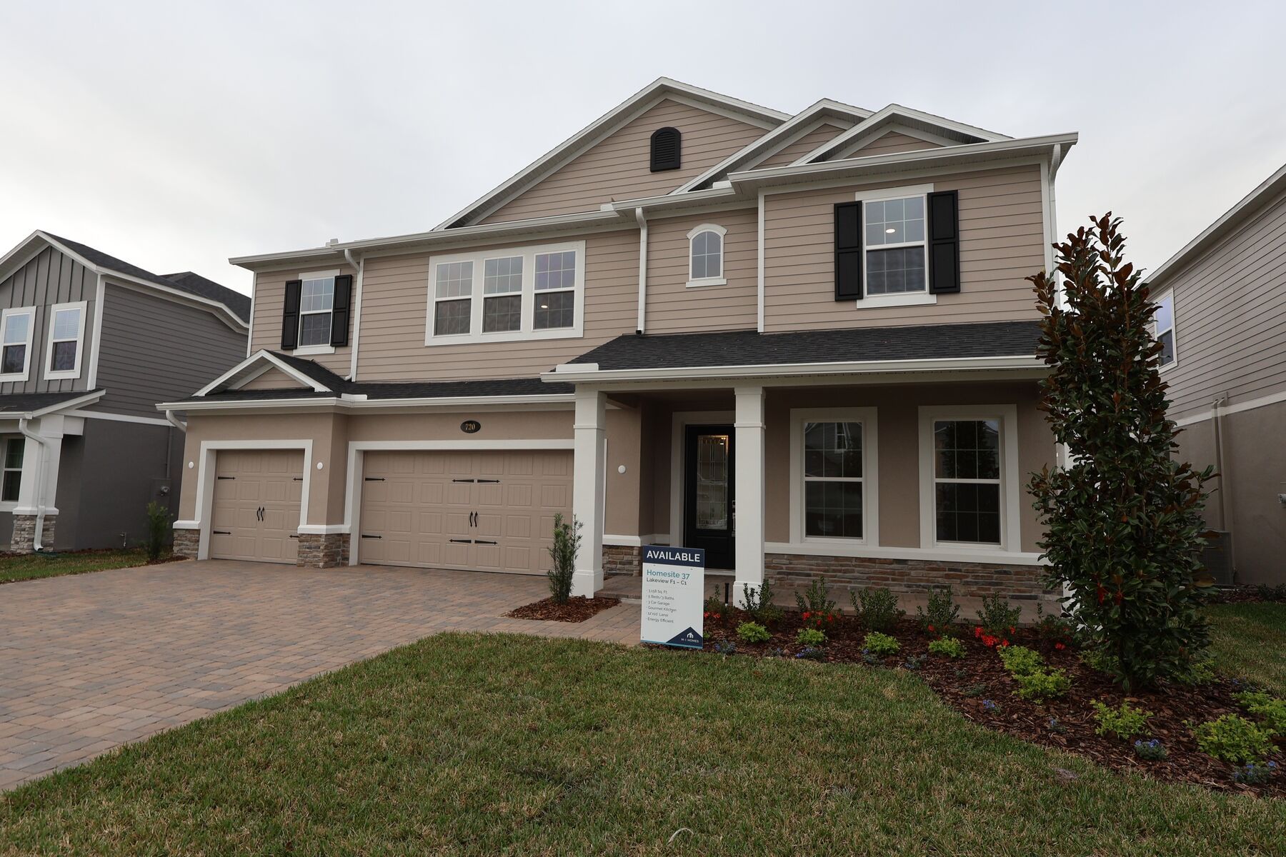 Front Exterior:Front Exterior