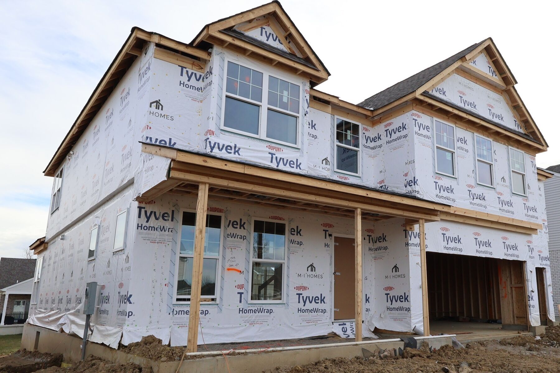 Side Exterior:Side Exterior