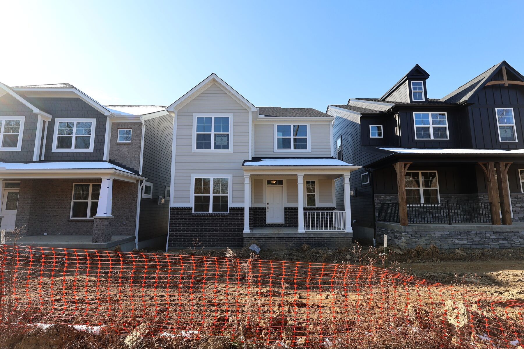 Front Exterior:Front Exterior