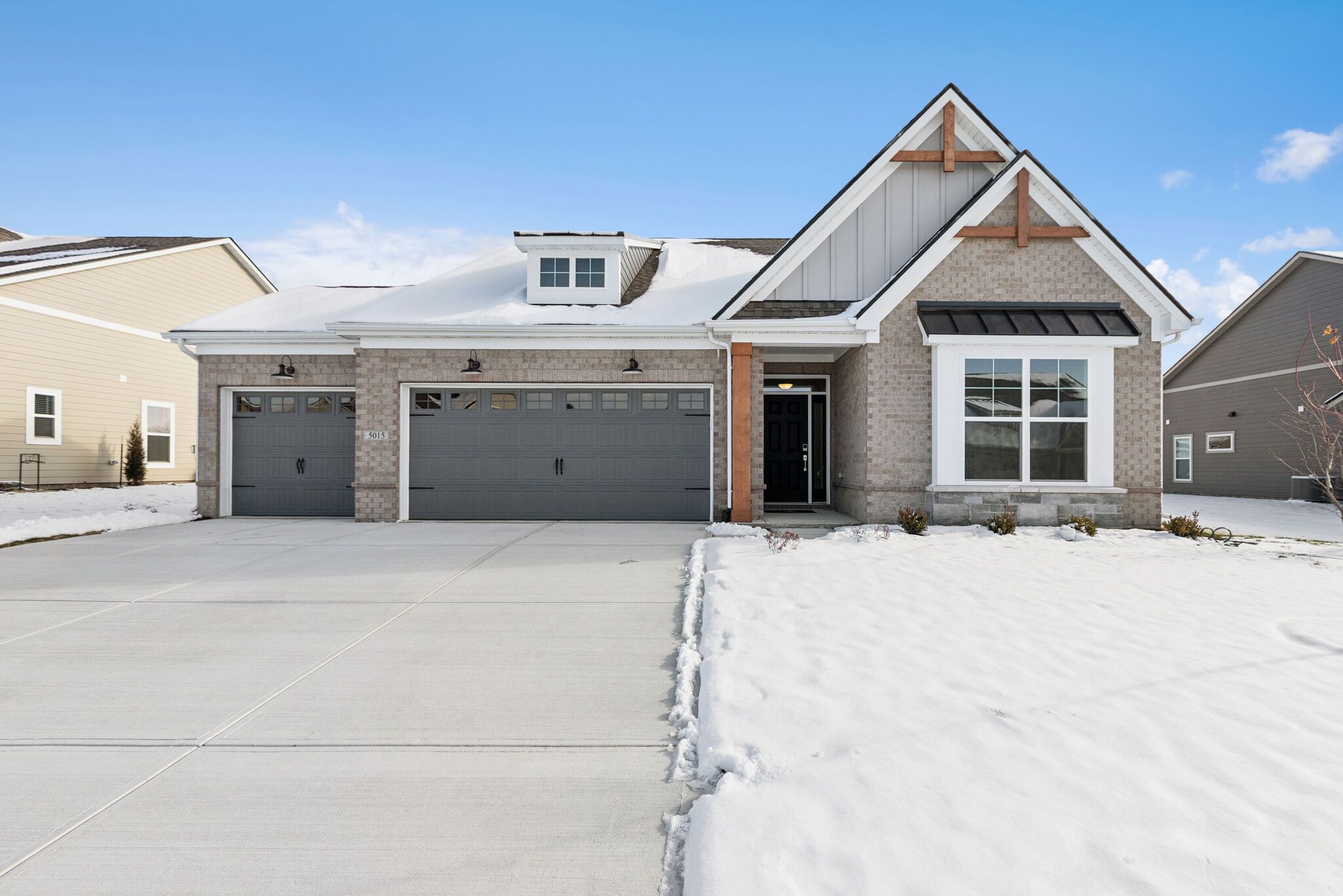 Front Exterior:Front Exterior