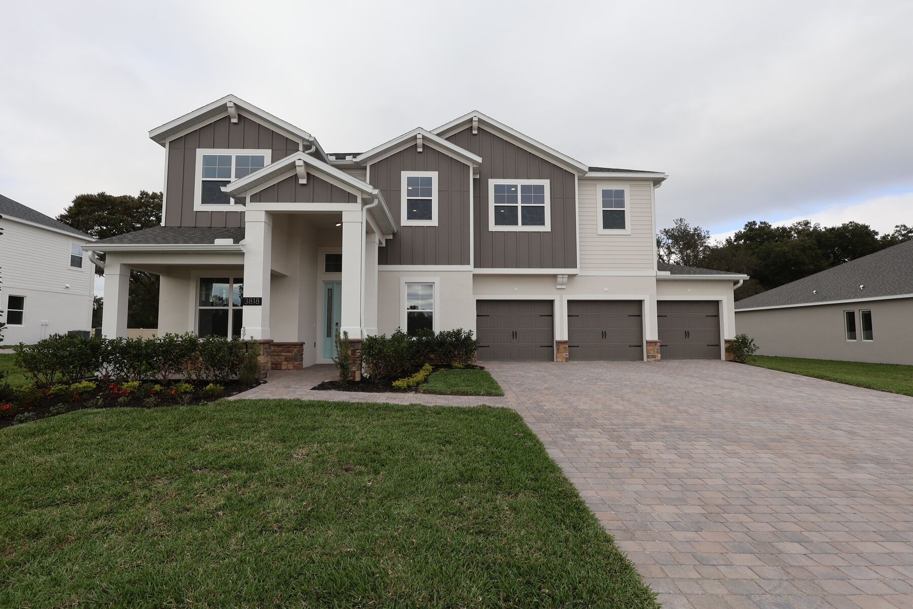 Front Exterior:Front Exterior