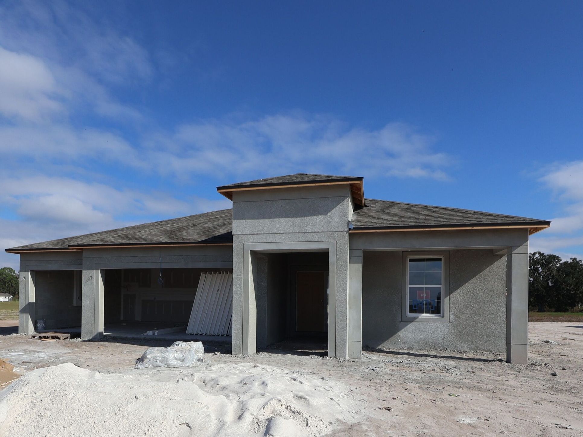 Front Exterior:Front Exterior