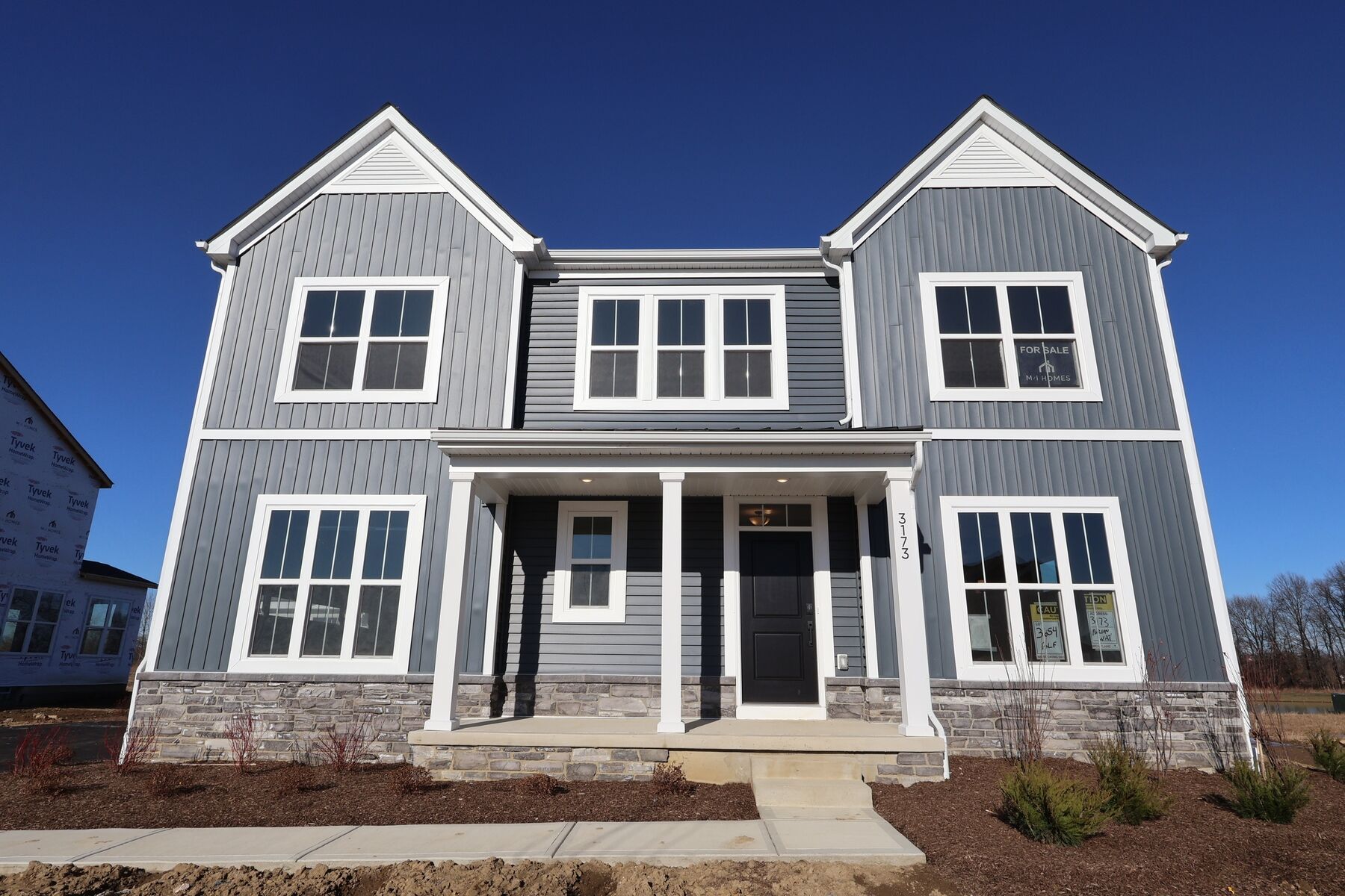 Front Exterior:Front Exterior