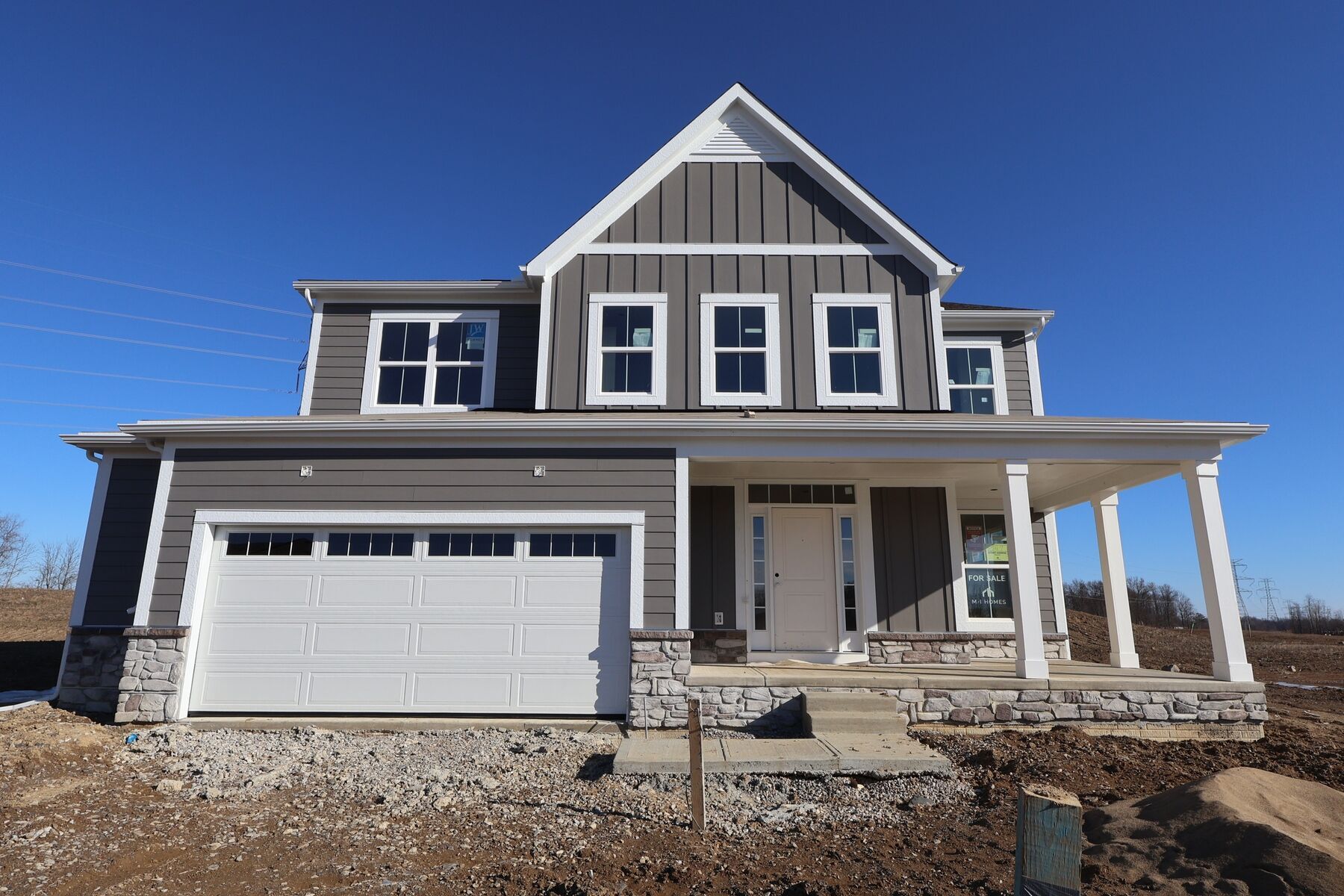 Front Exterior:Front Exterior