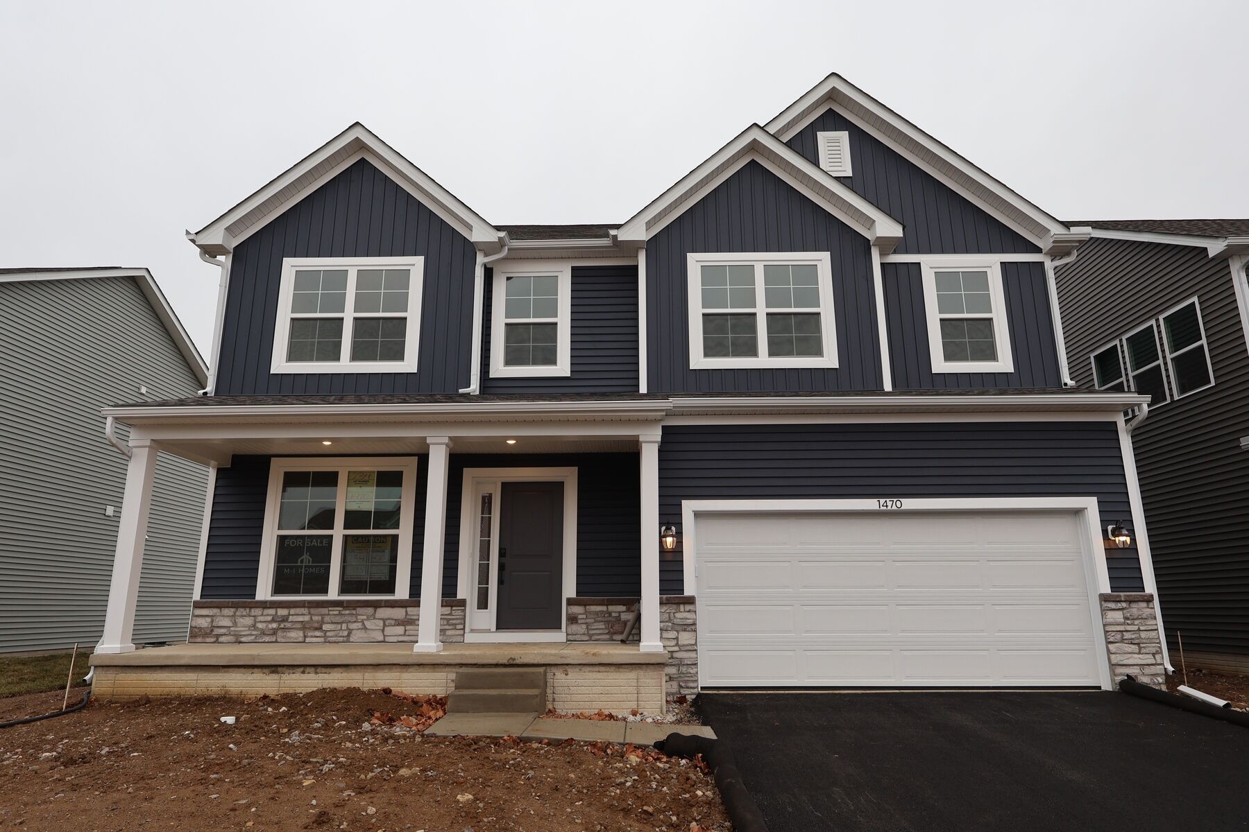 Front Exterior:Front Exterior