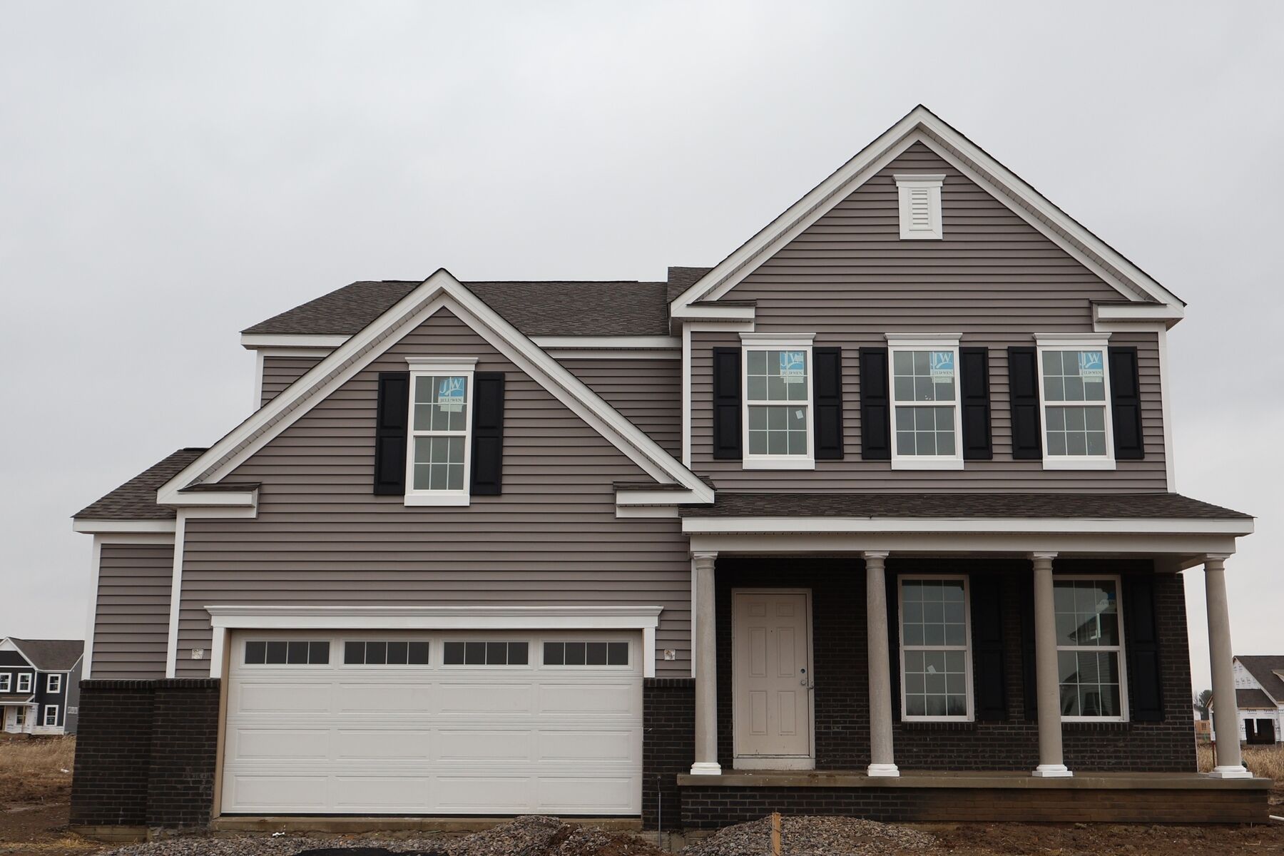 Front Exterior:Front Exterior