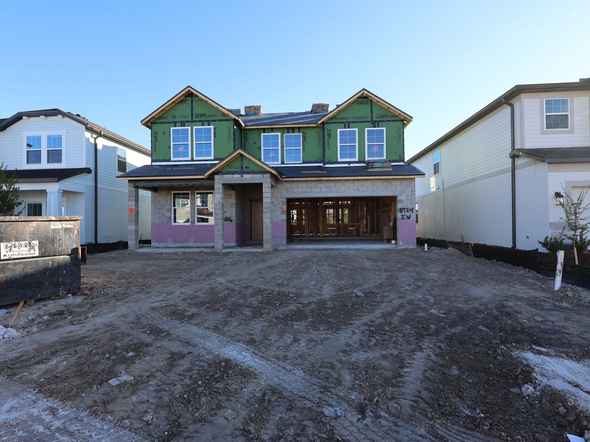 Front Exterior:Front Exterior