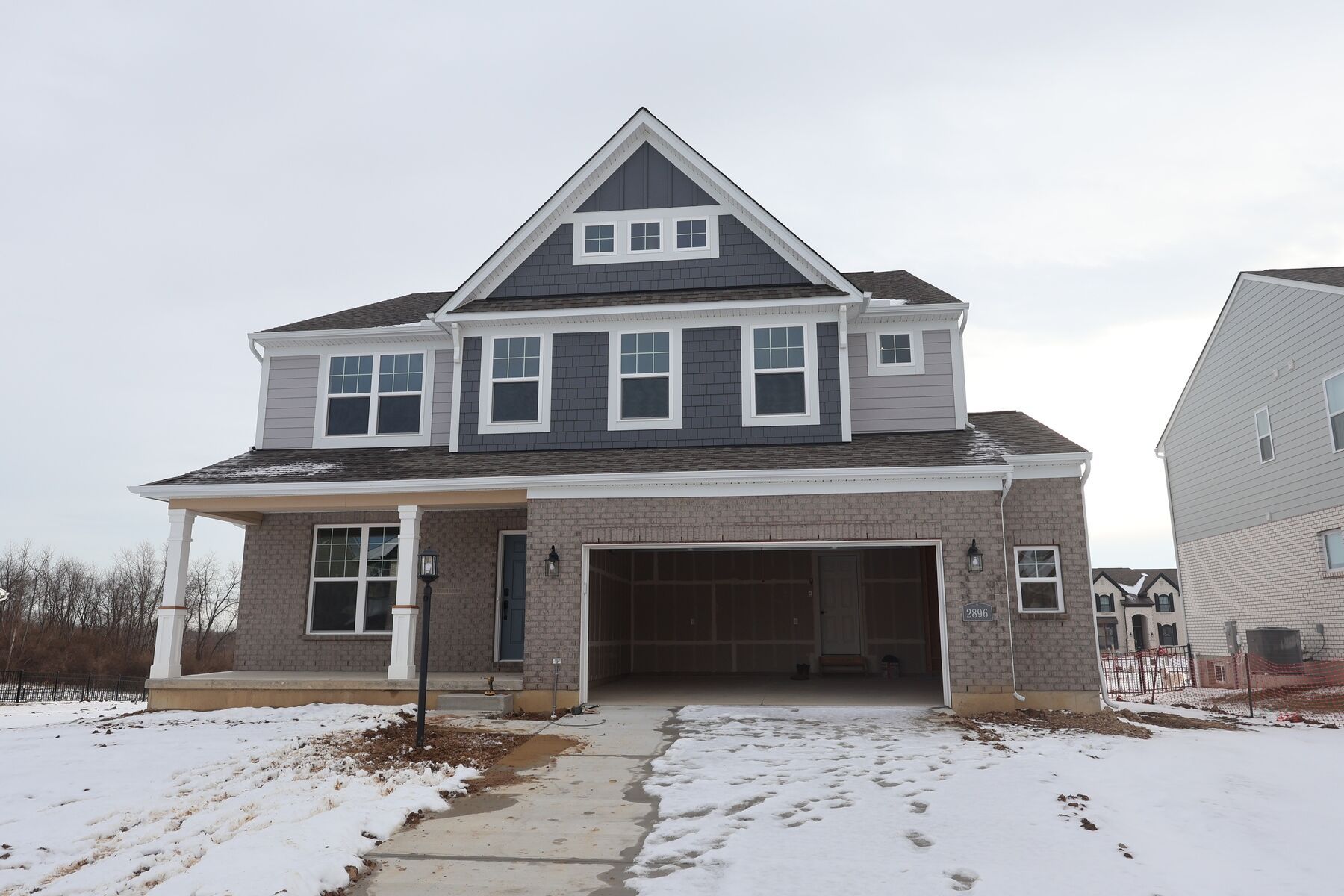 Front Exterior:Front Exterior