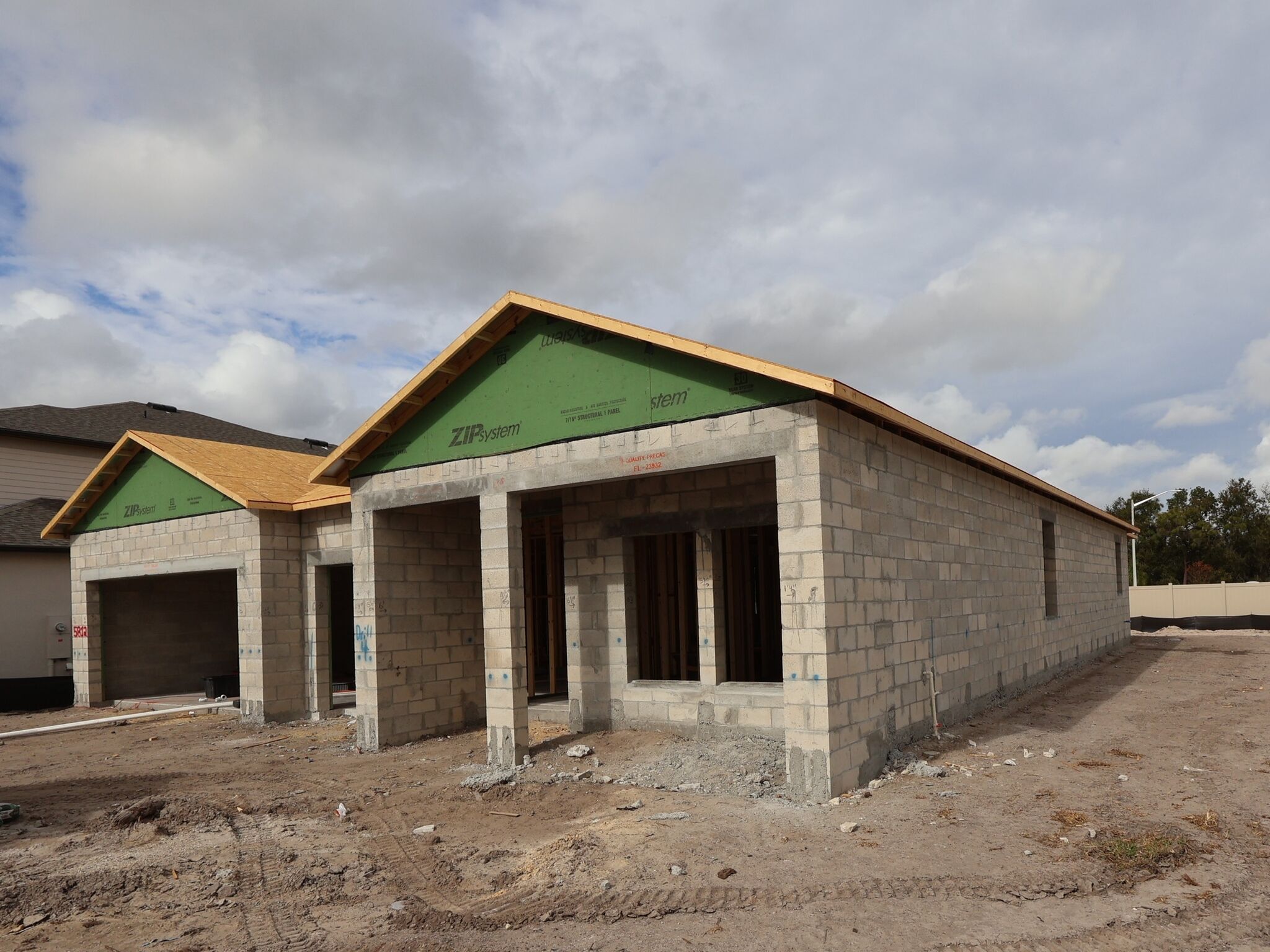 Side Exterior:Side Exterior