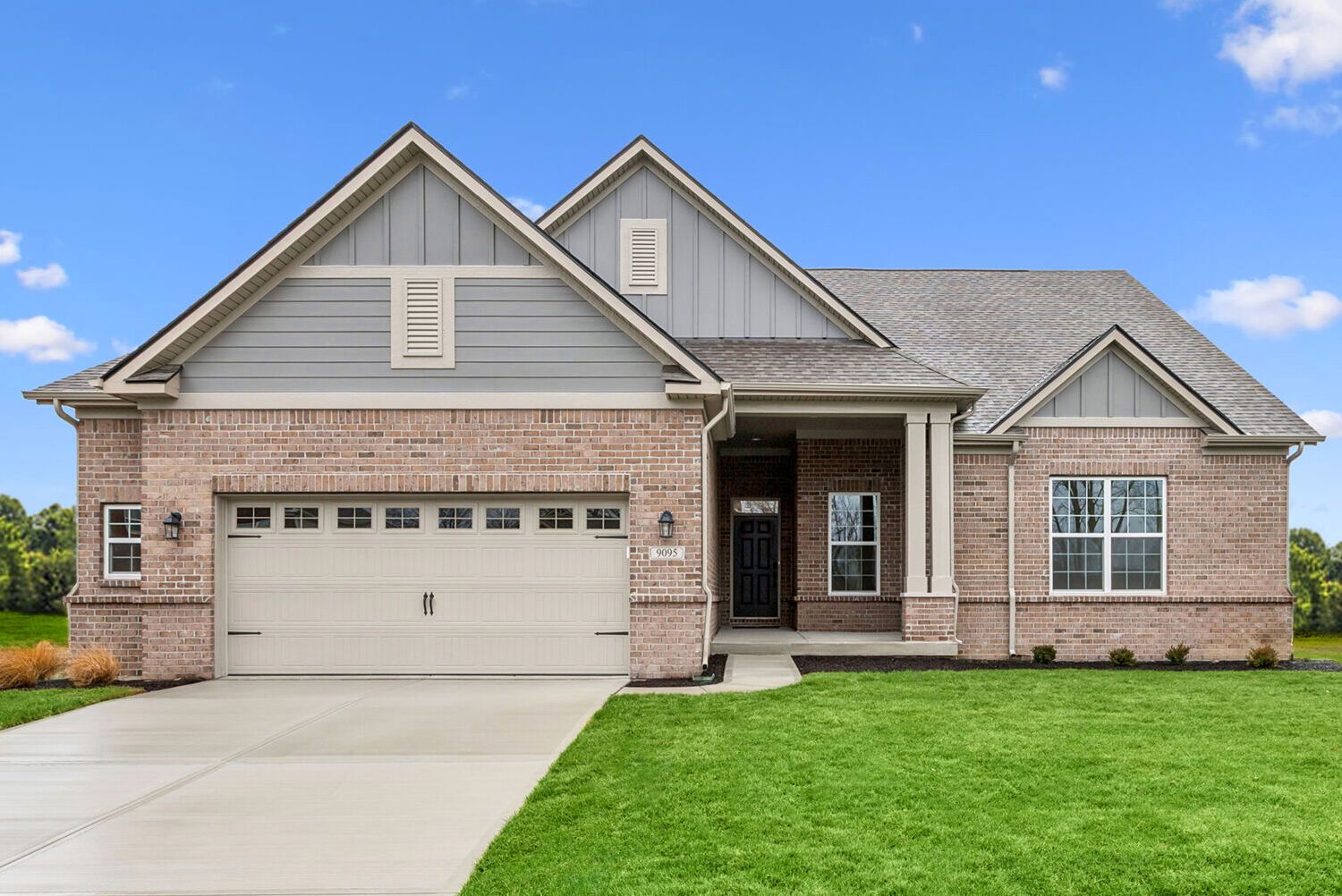 Front Exterior:Front Exterior