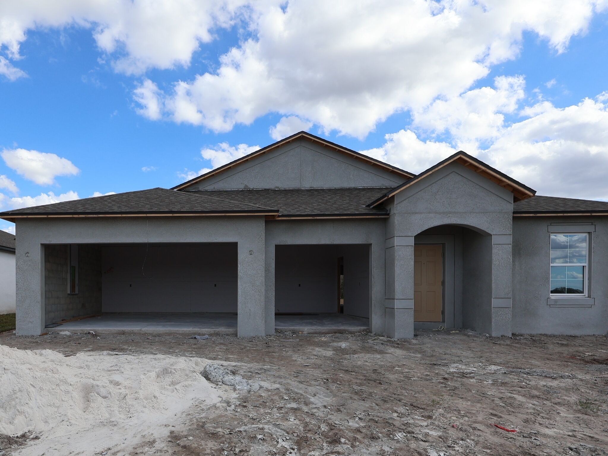 Front Exterior:Front Exterior