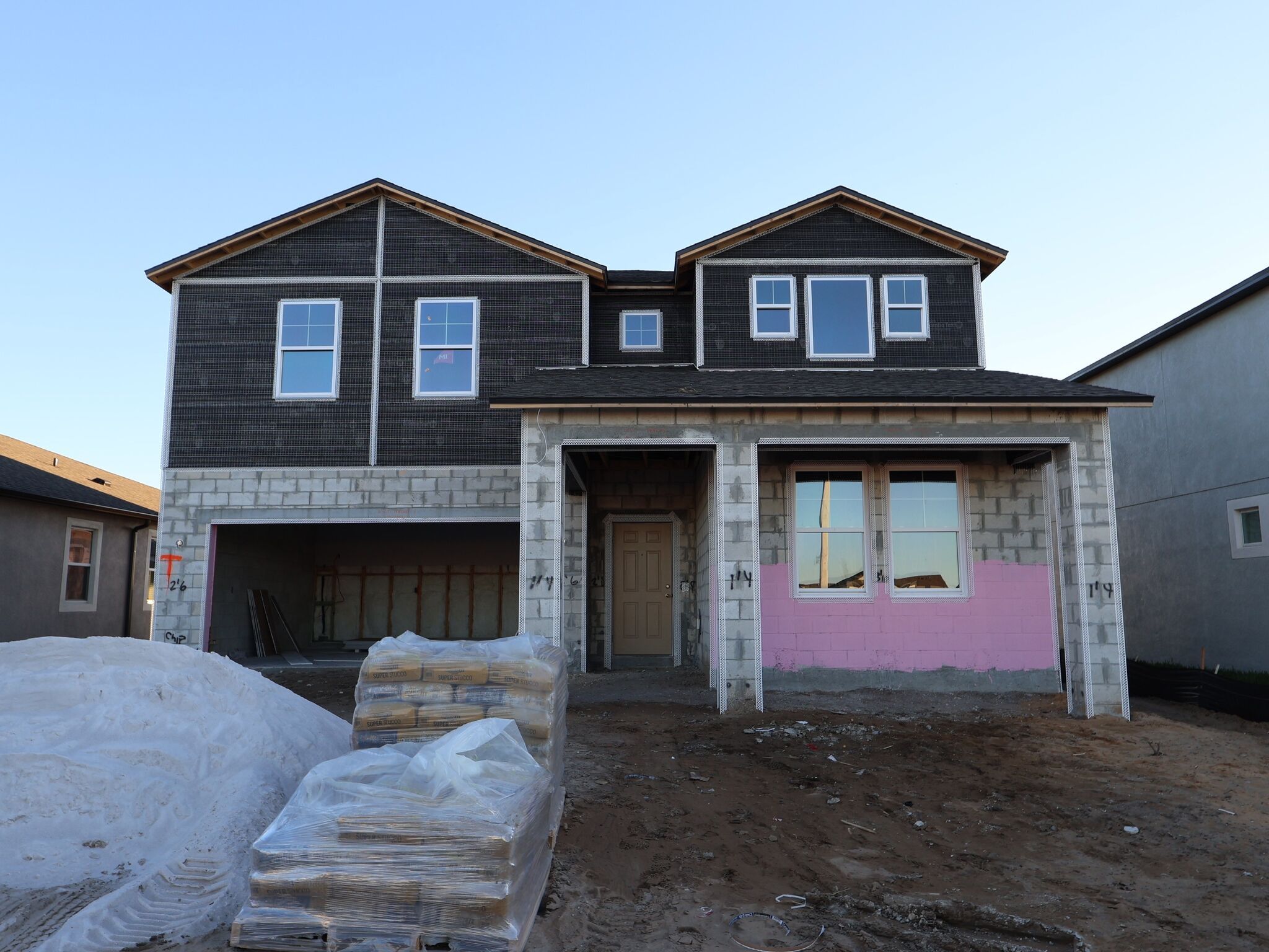 Front Exterior:Front Exterior