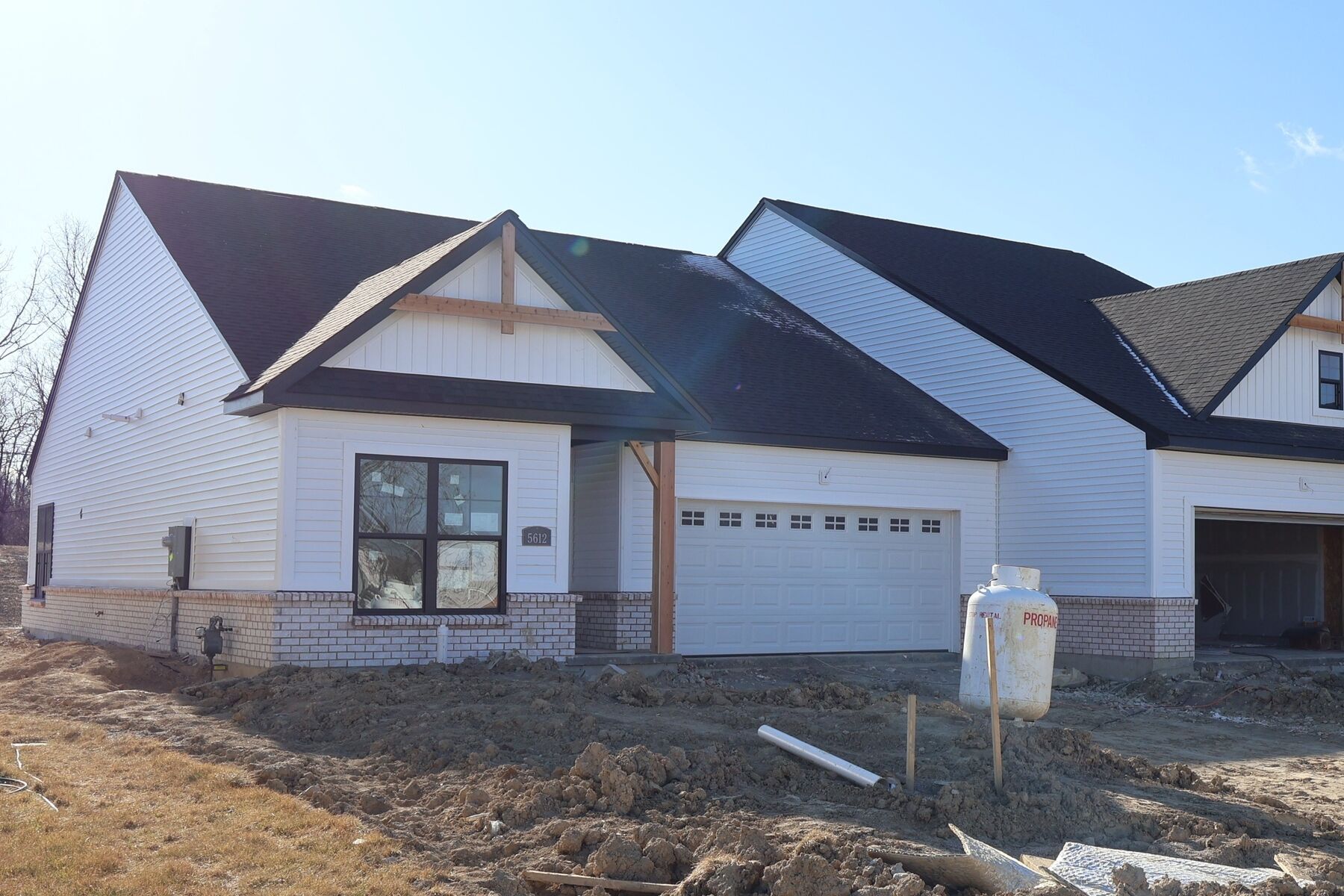 Front Exterior:Front Exterior