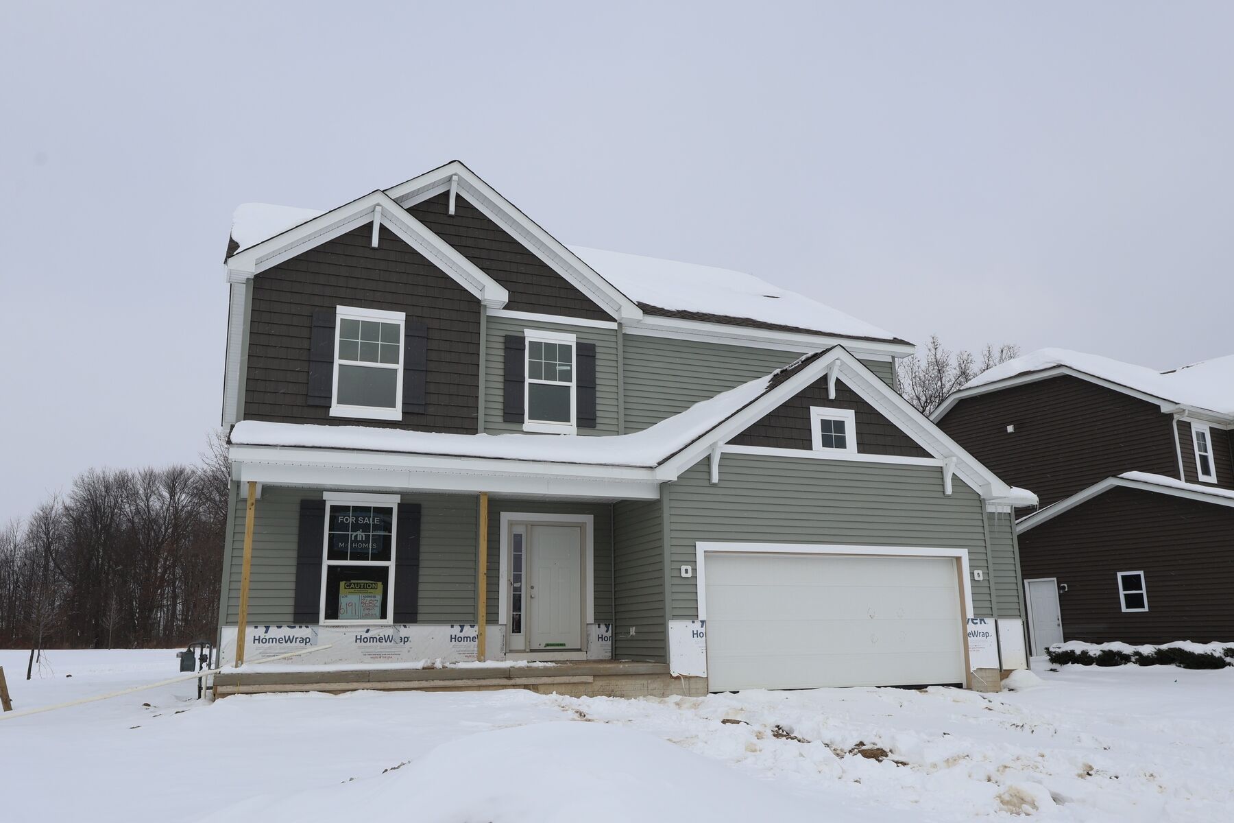 Front Exterior:Front Exterior