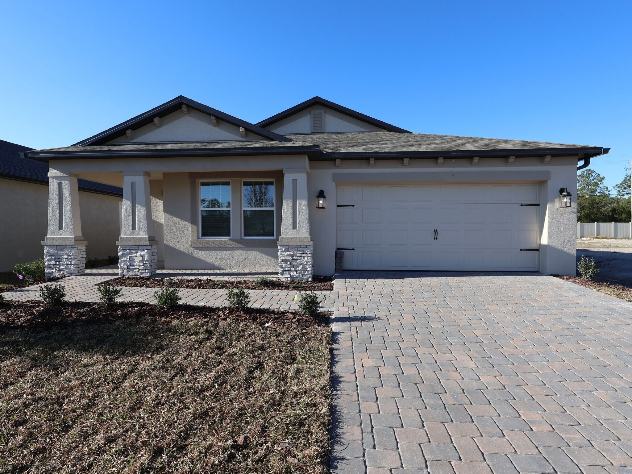 Front Exterior:Front Exterior