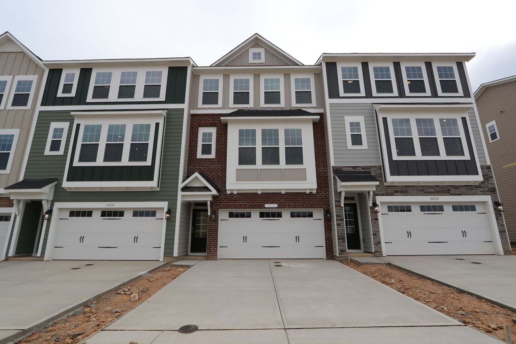 Front Exterior:Front Exterior