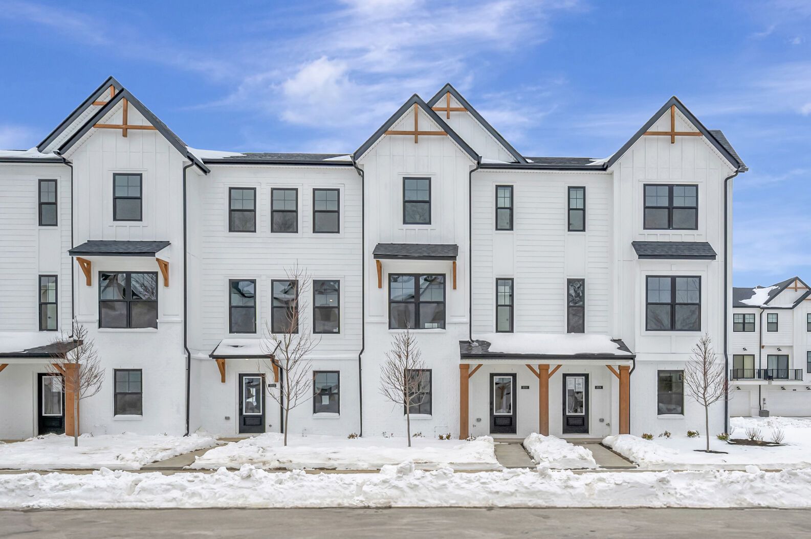 Front Exterior:Front Exterior