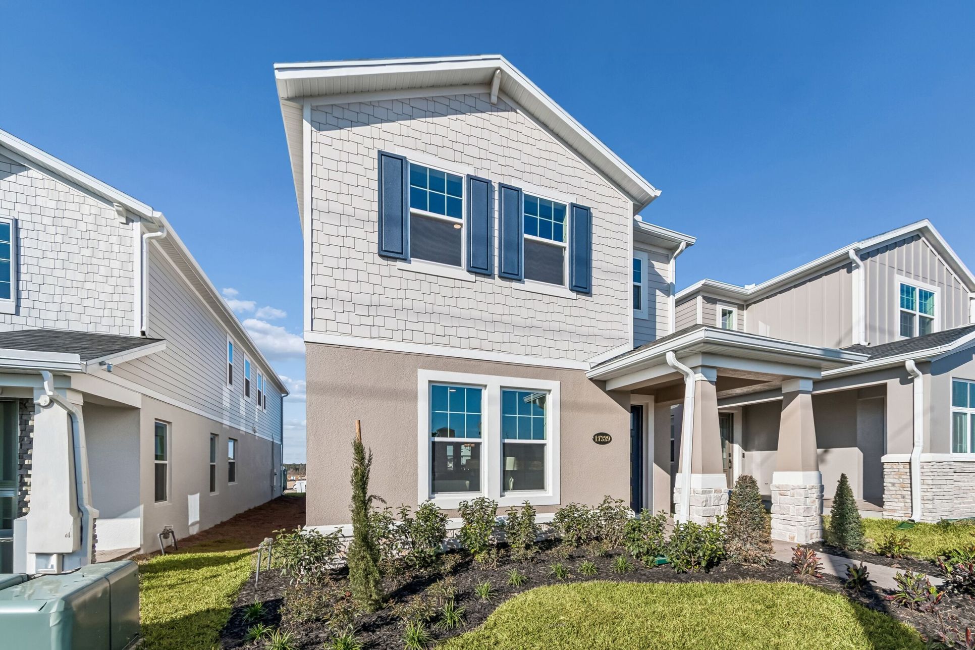 Side Exterior:Side Exterior