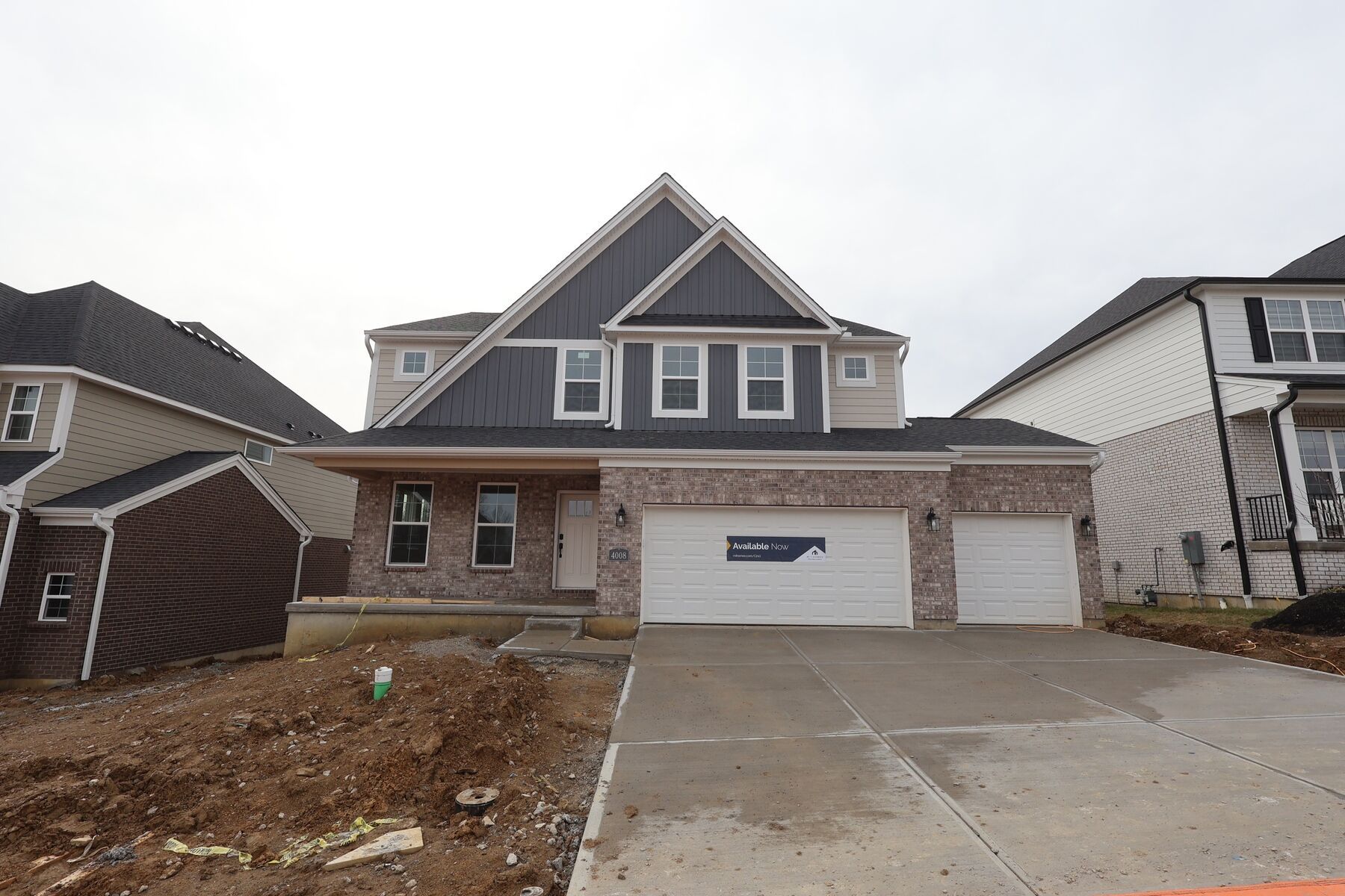 Front Exterior:Front Exterior