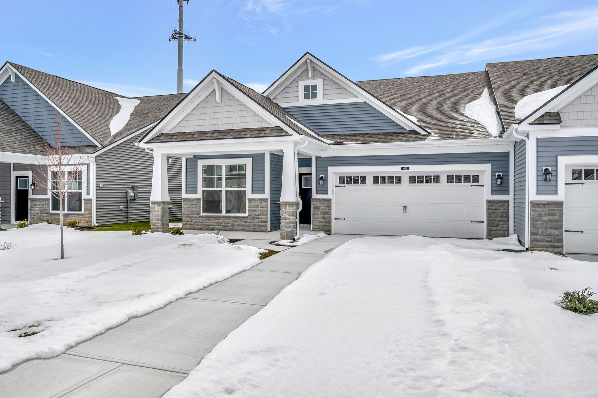 Front Exterior:Front Exterior