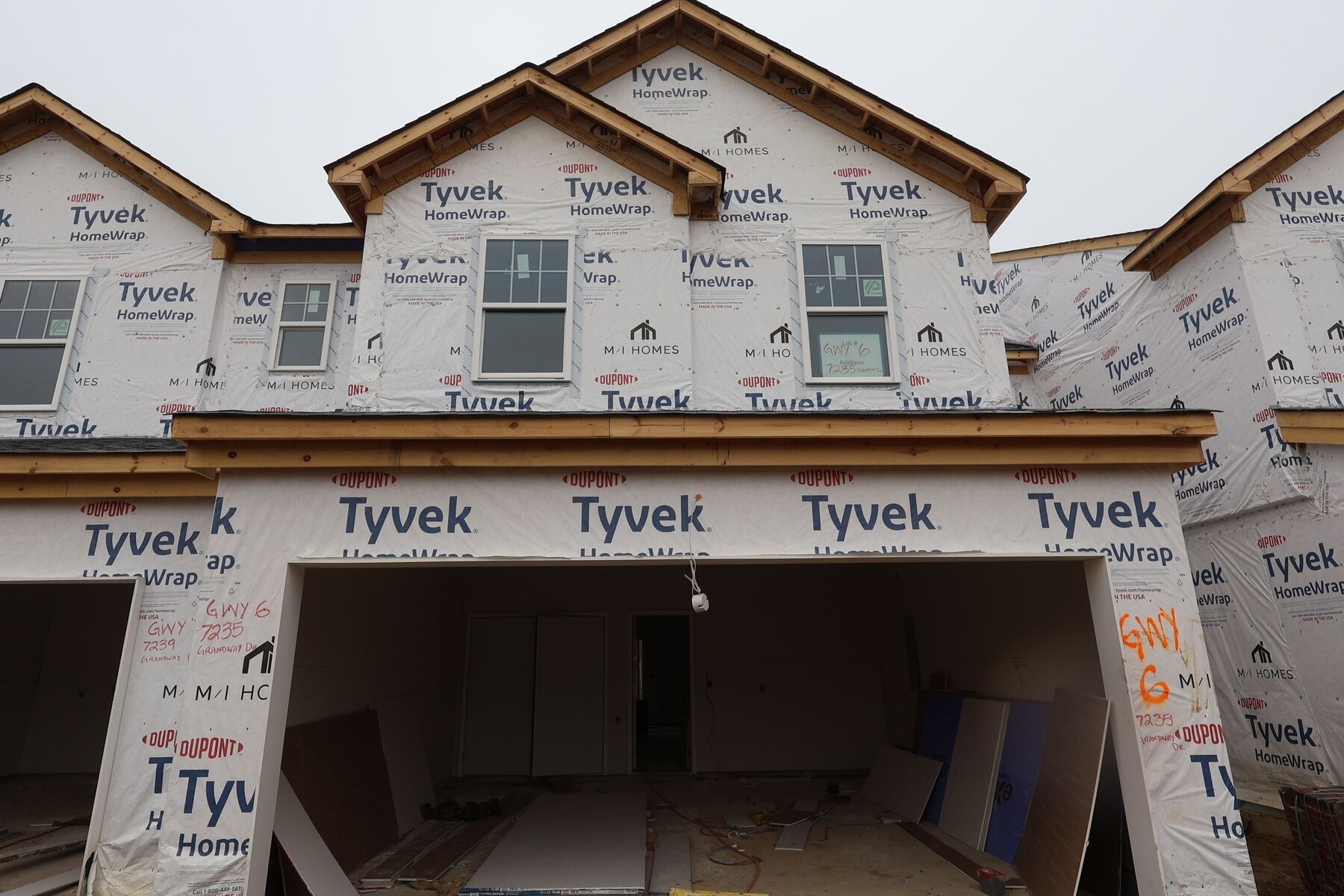 Front Exterior:Front Exterior