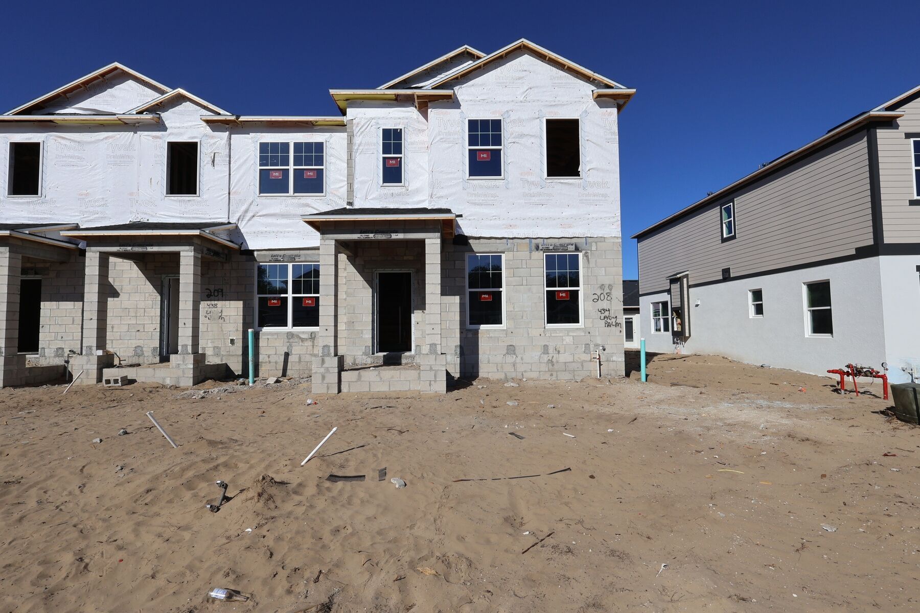 Front Exterior:Front Exterior