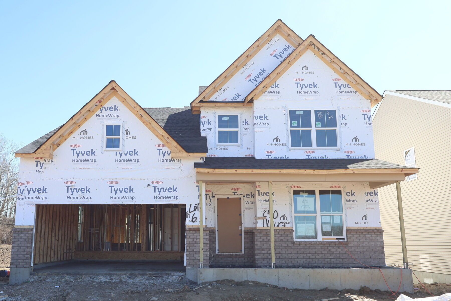 Front Exterior:Front Exterior