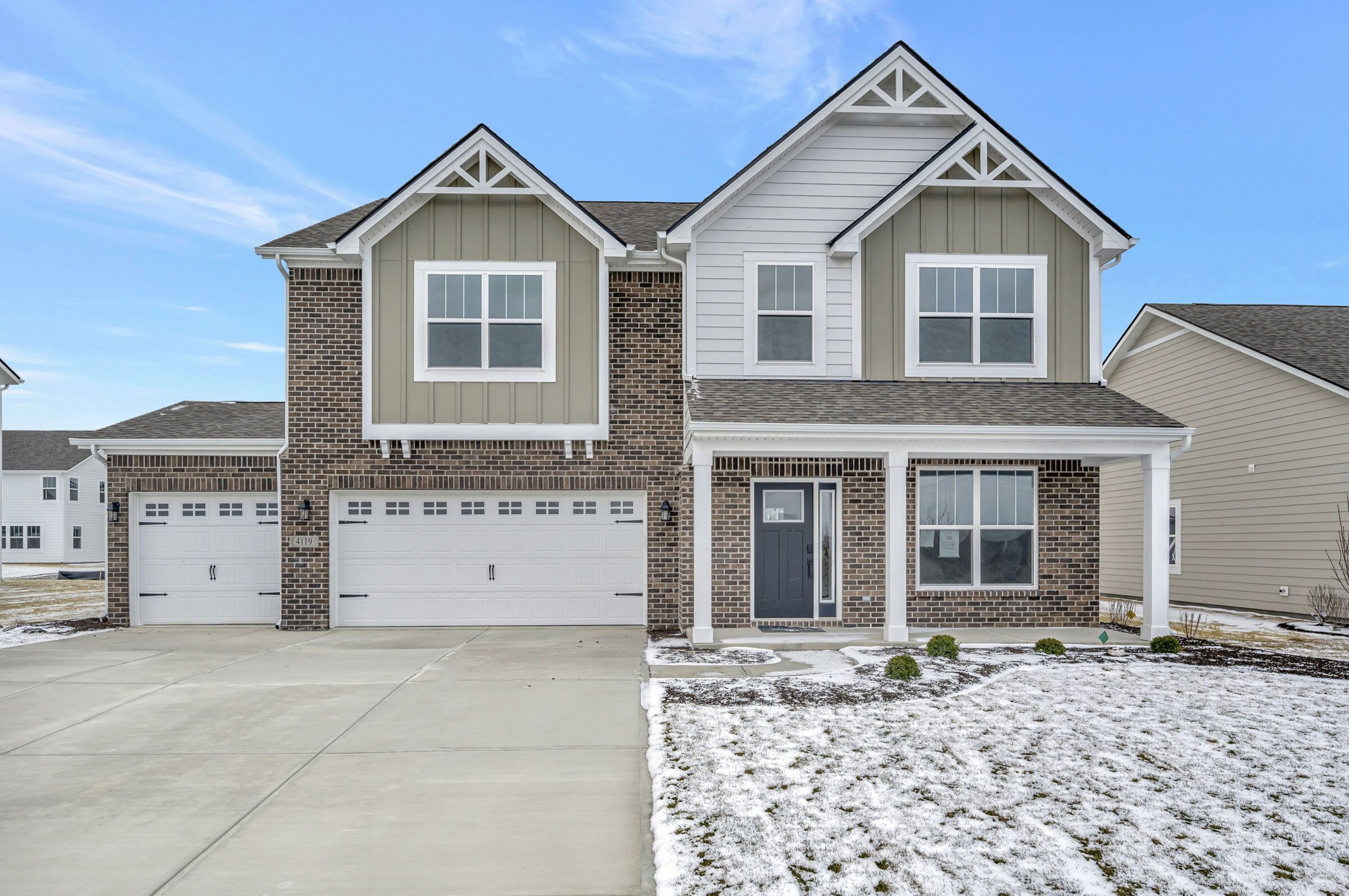 Front Exterior:Front Exterior