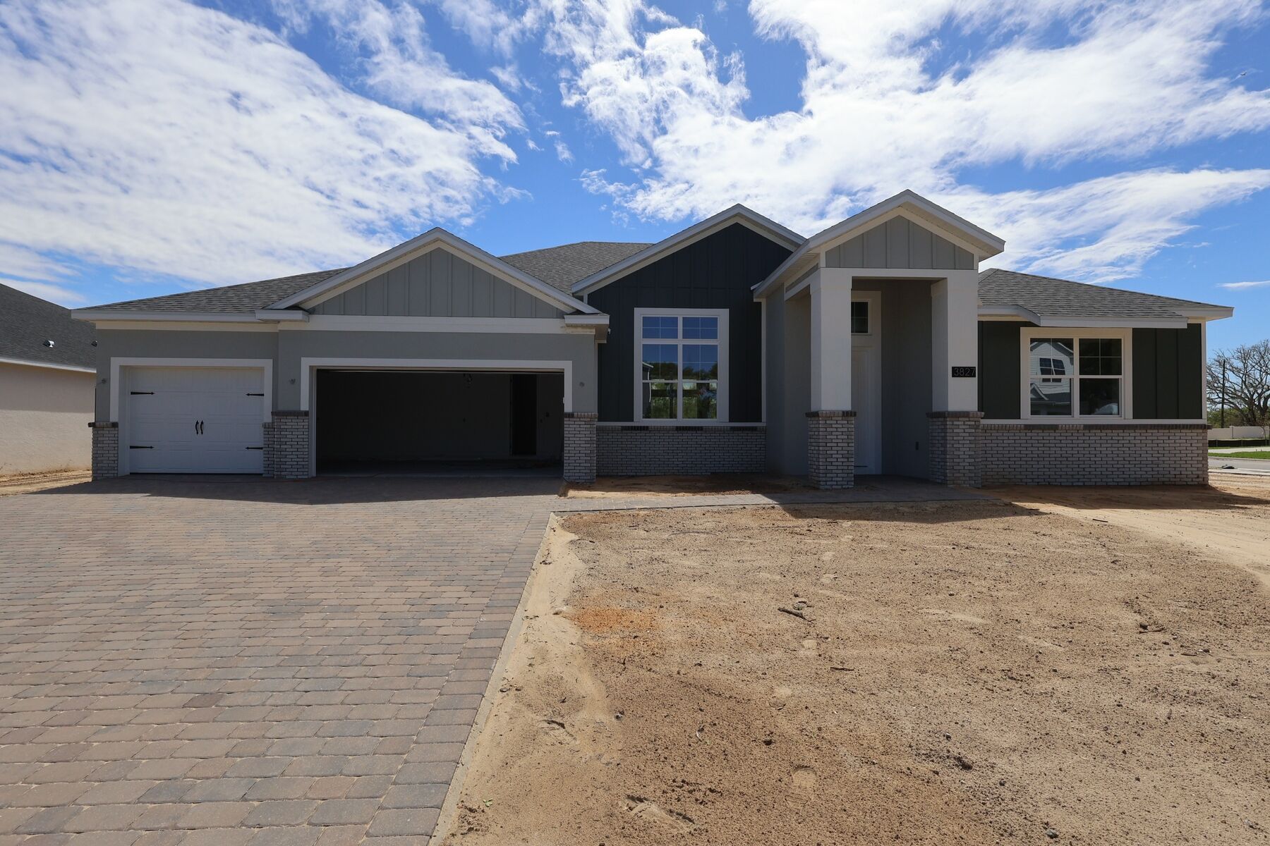 Front Exterior:Front Exterior