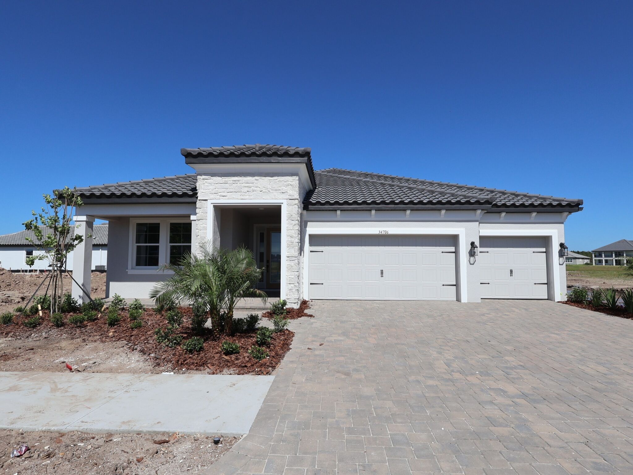 Front Exterior:Front Exterior