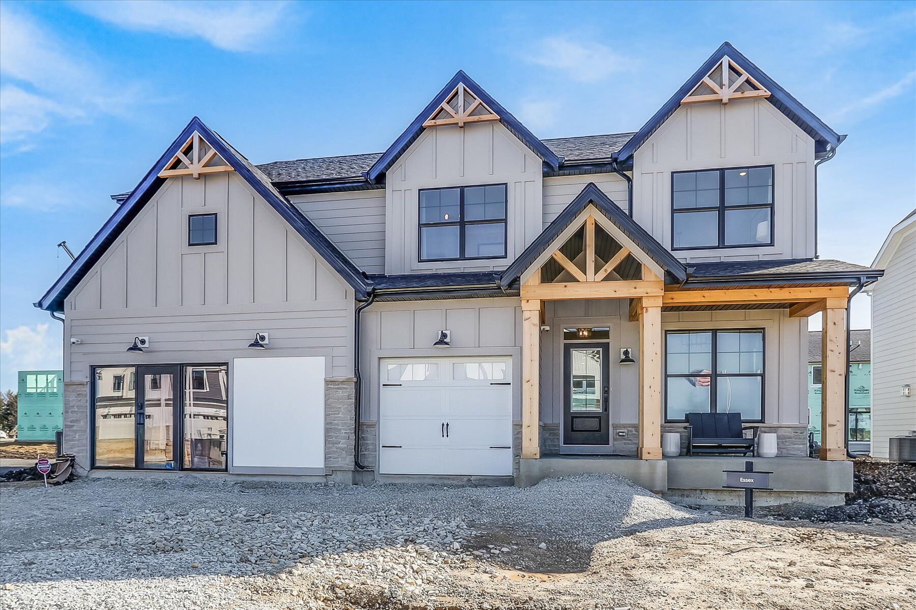 Front Exterior:Front Exterior